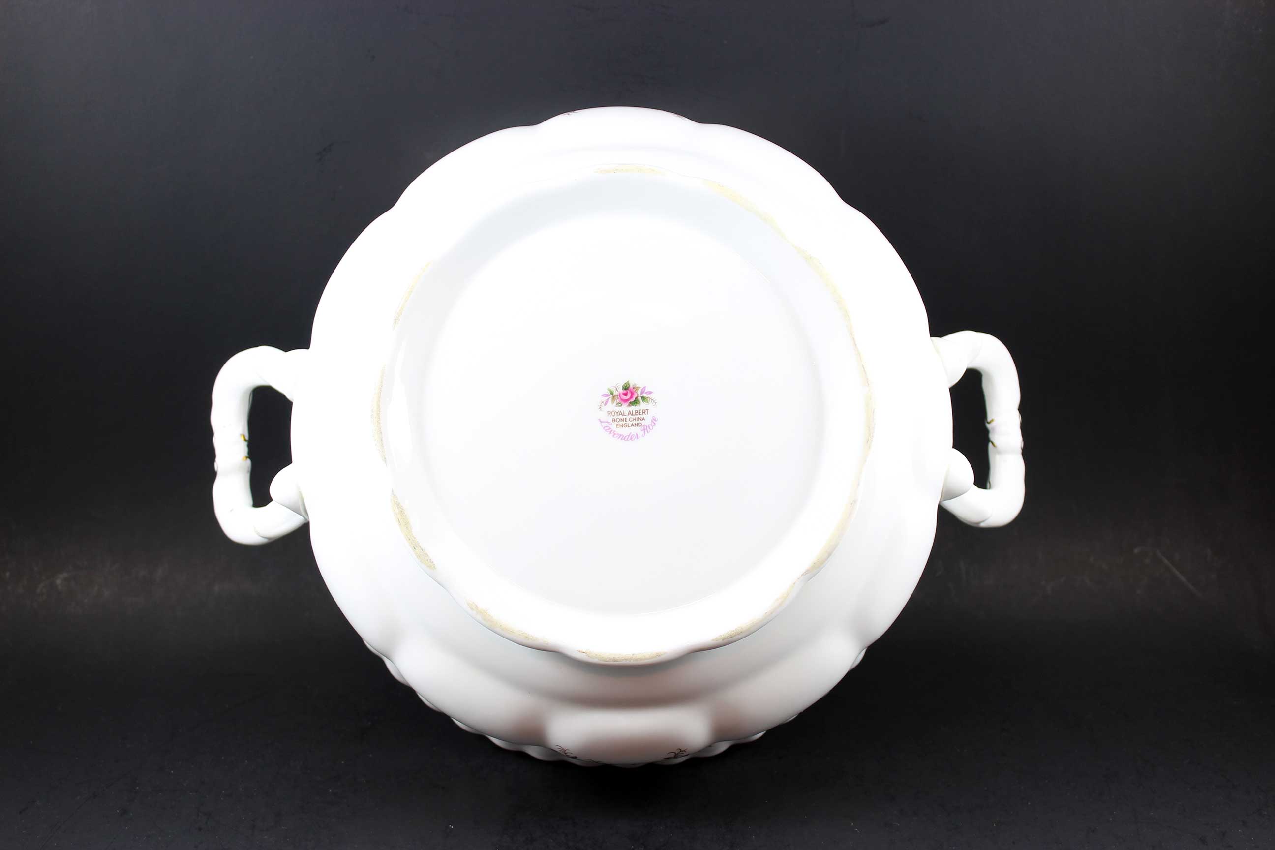 Royal Albert, Lavender Rose, Covered Vegetable Dish