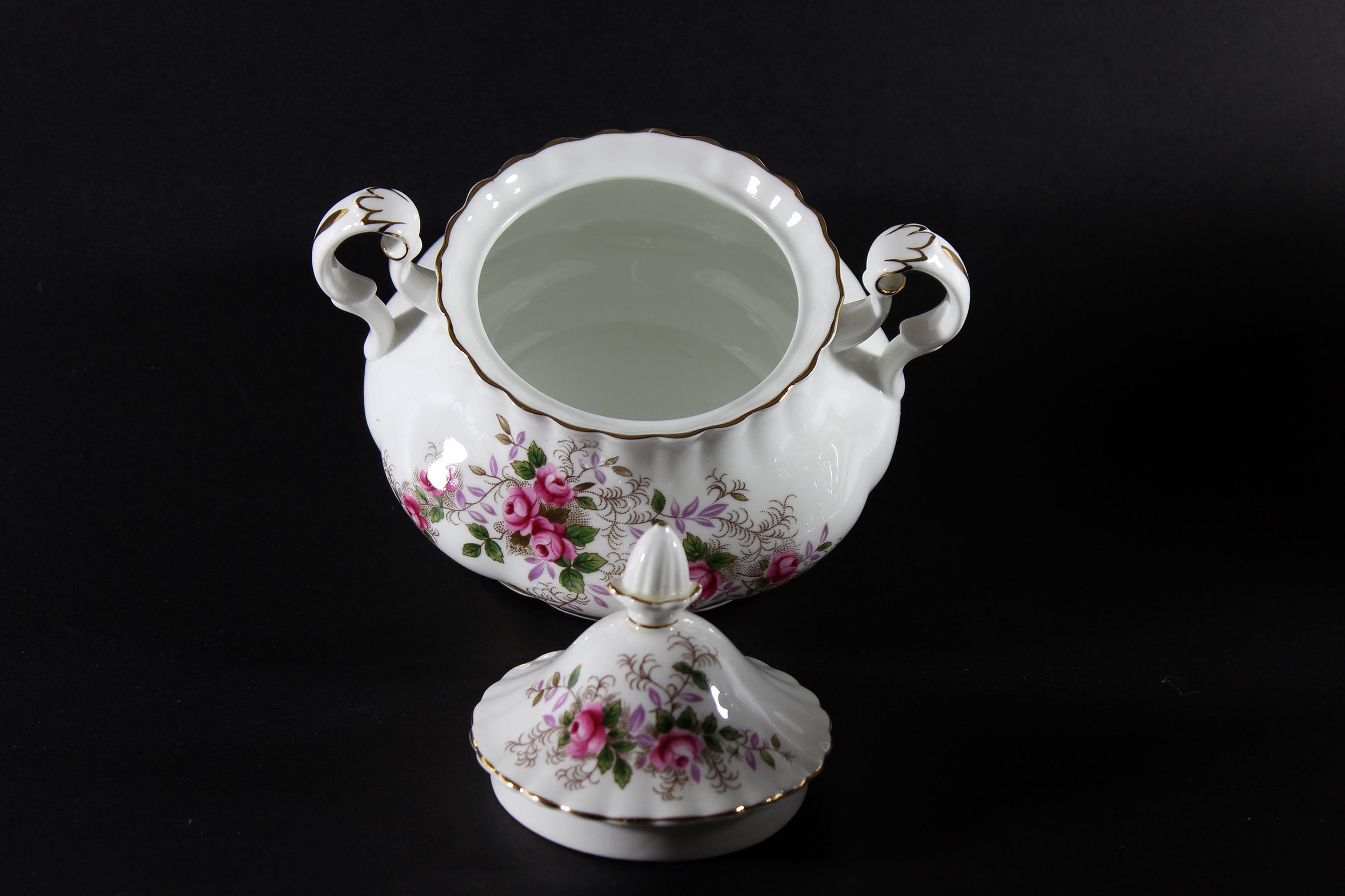 Lavender Rose Cream and Covered Sugar