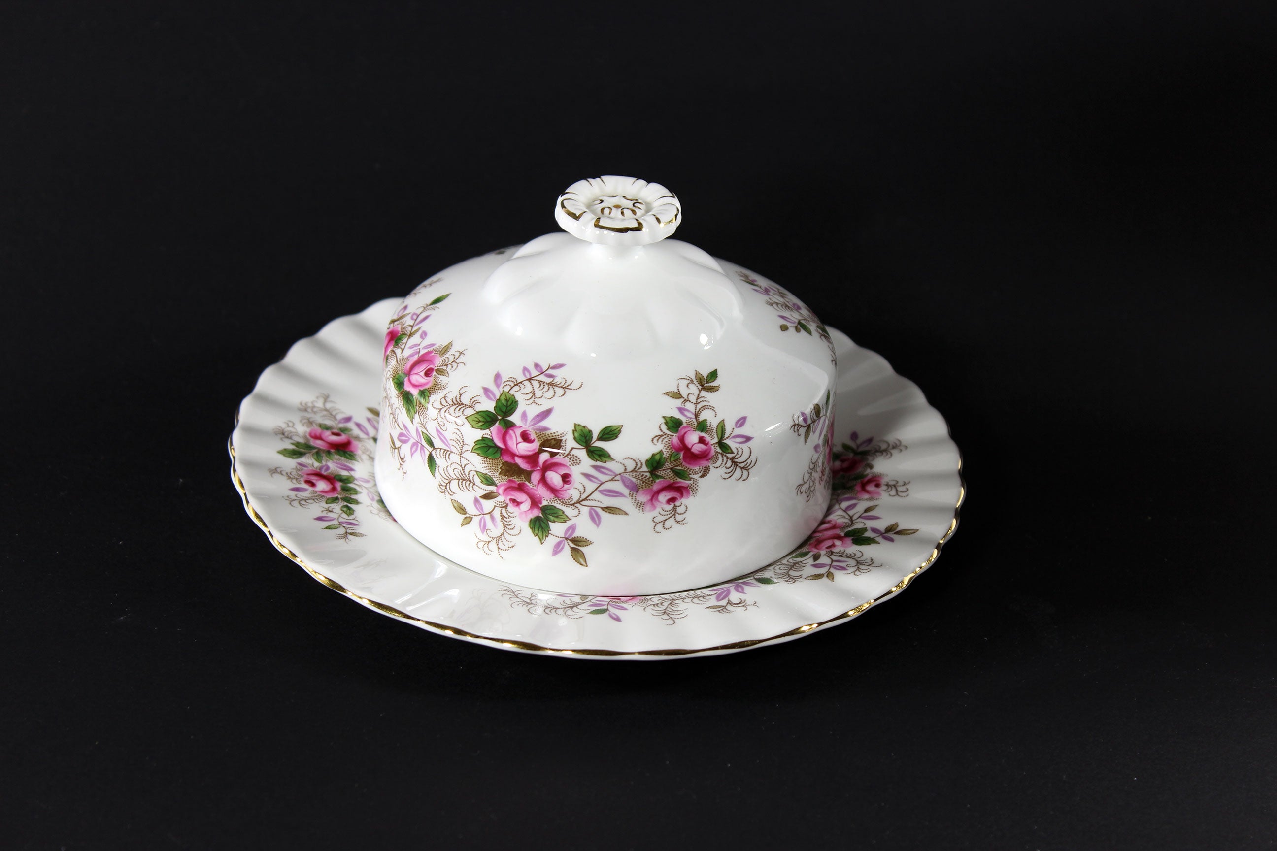 Royal Albert, Lavender Rose, Covered Butter Dish