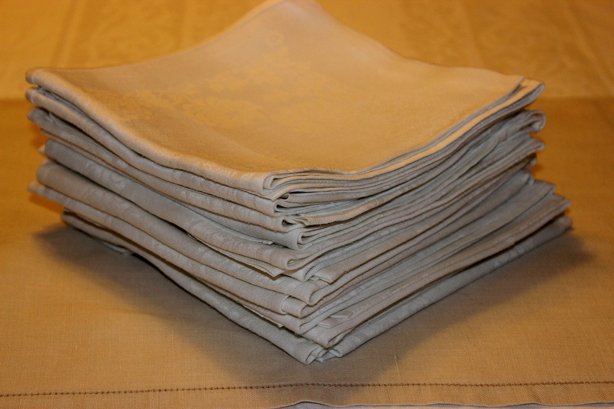 Double Damask Chrysanthemum Linen Napkins