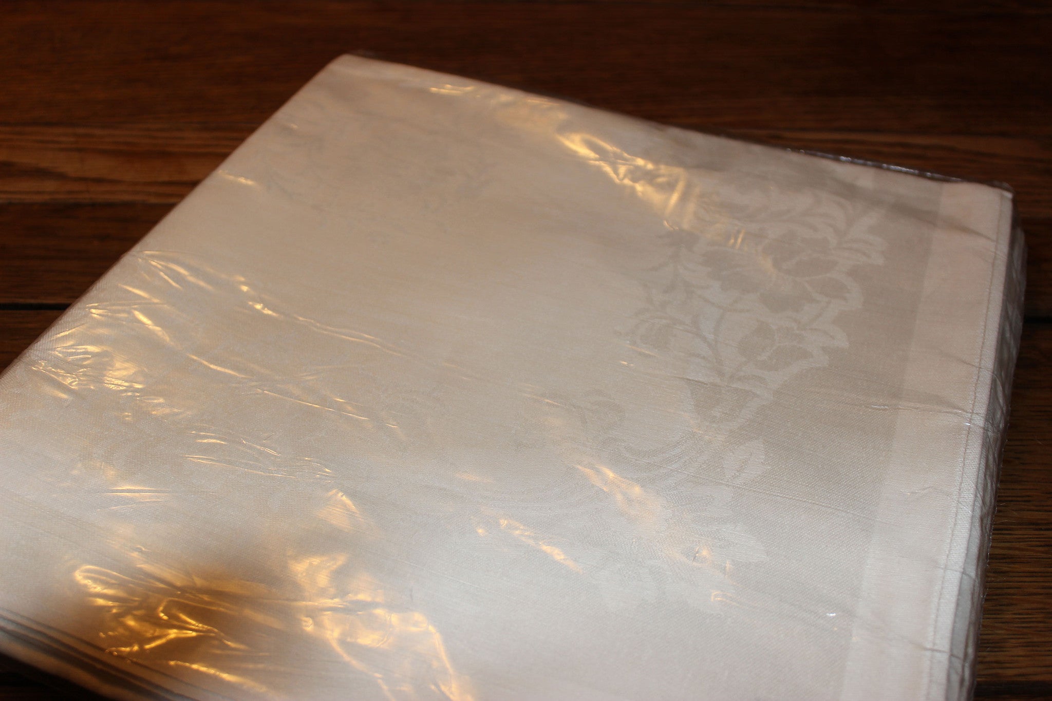 Damask Linen Napkins, Large