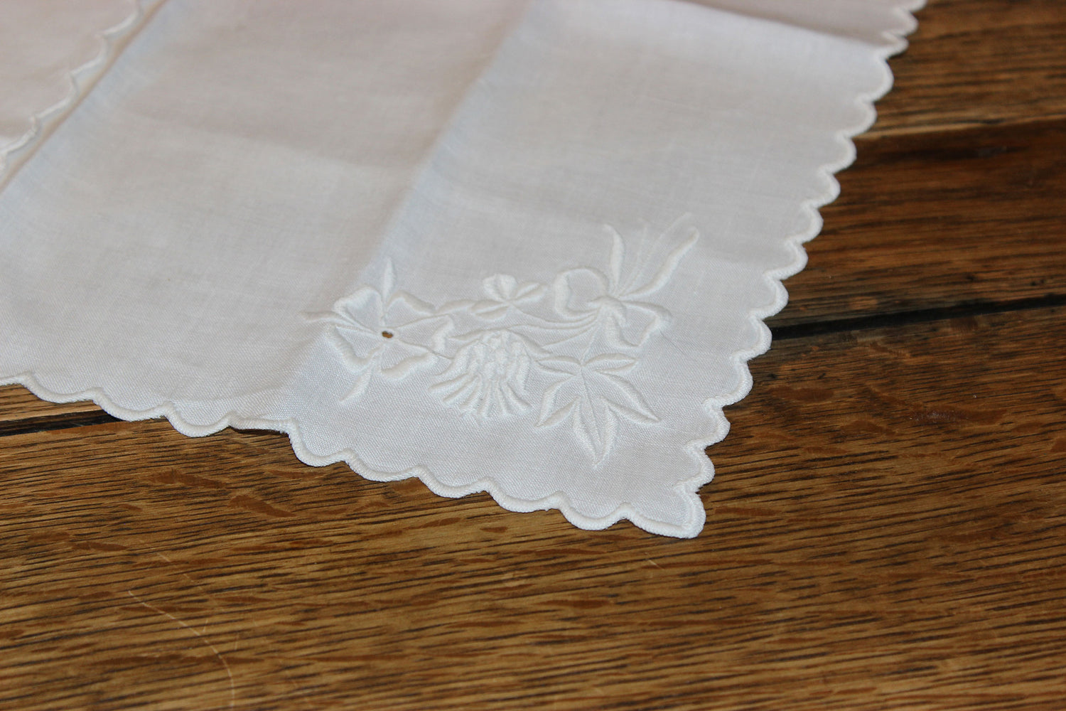 Linen Luncheon Napkins