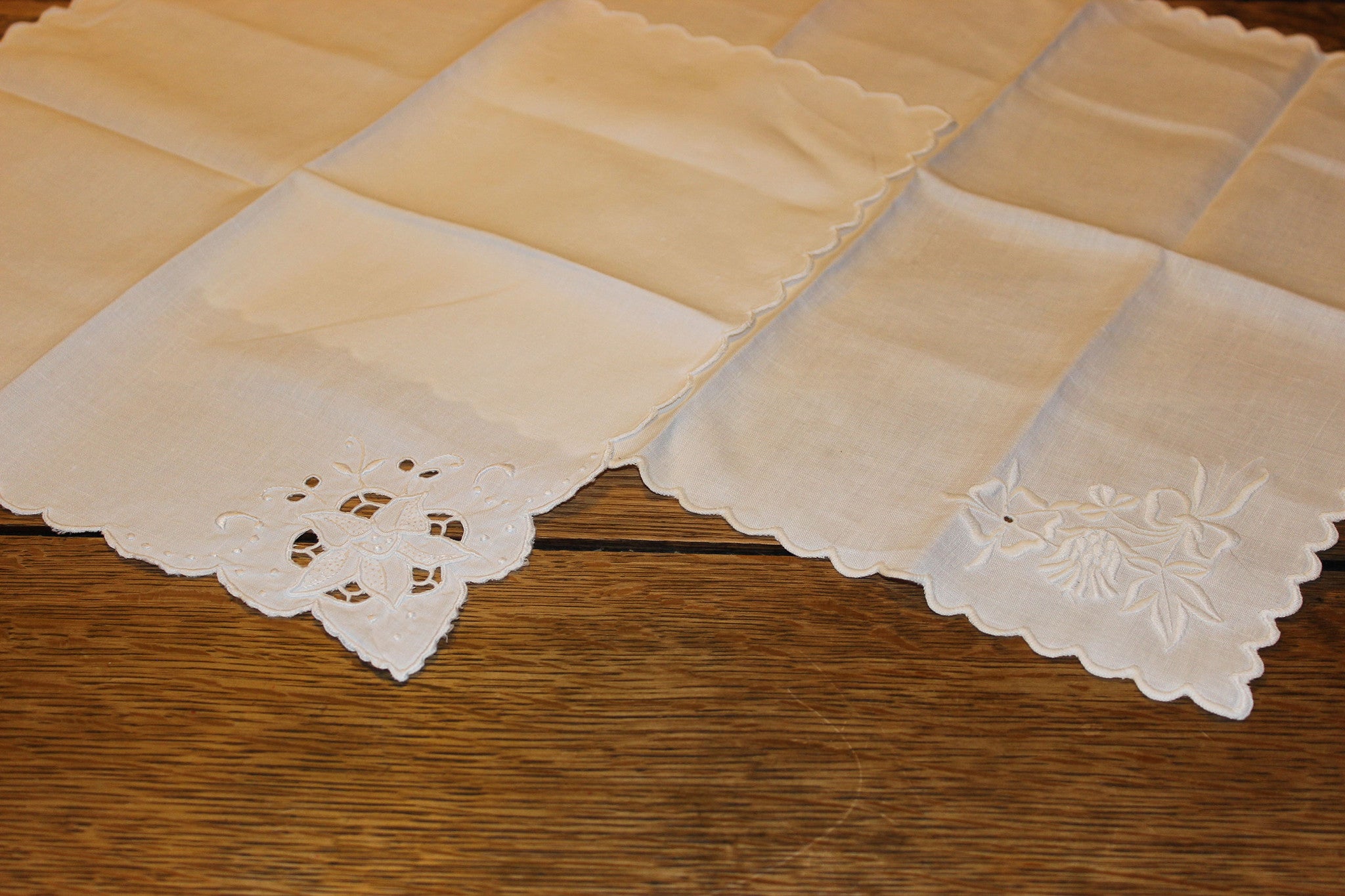 Linen Luncheon Napkins