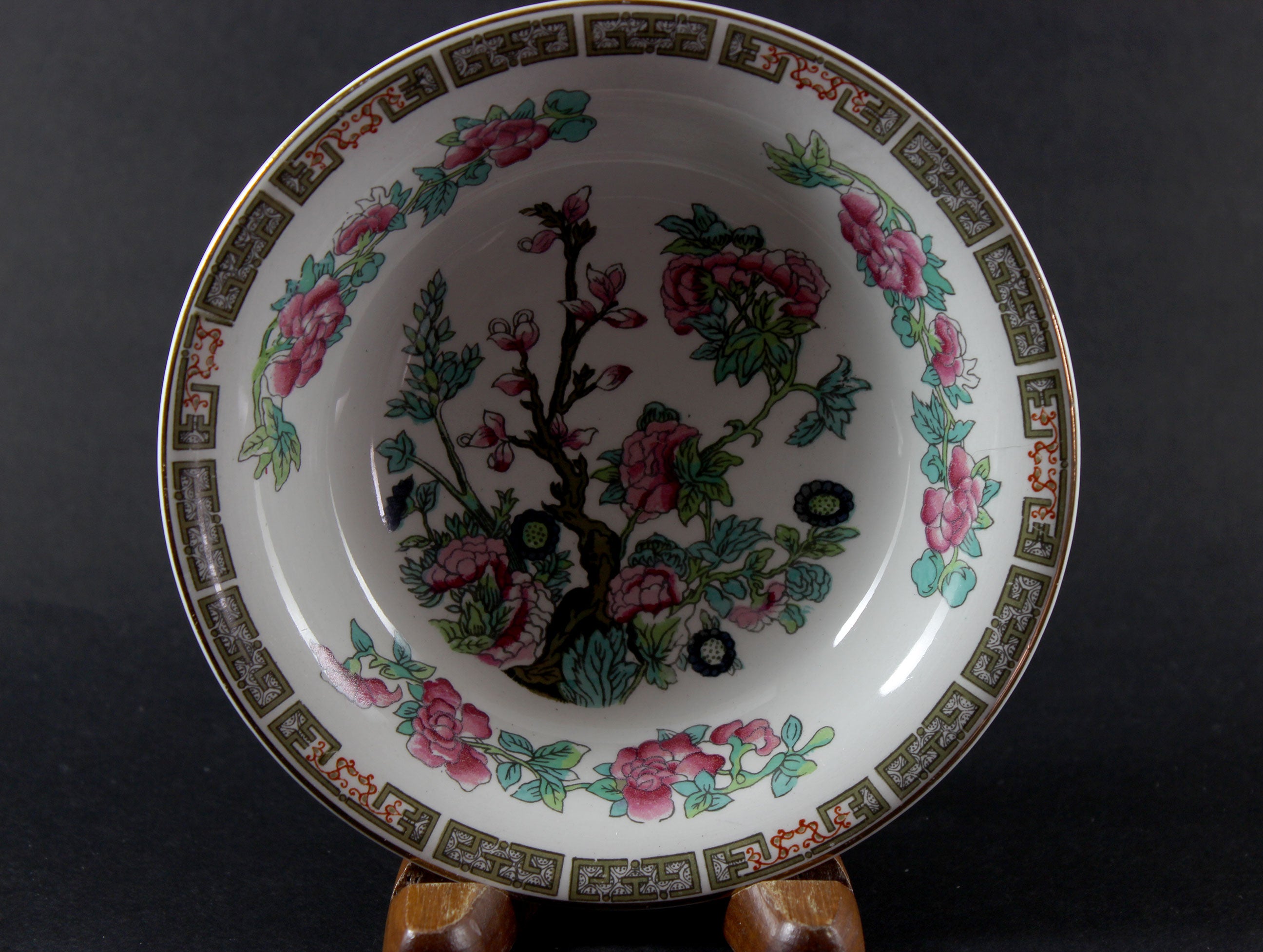 Maddock Indian Tree 7 Piece Place Setting