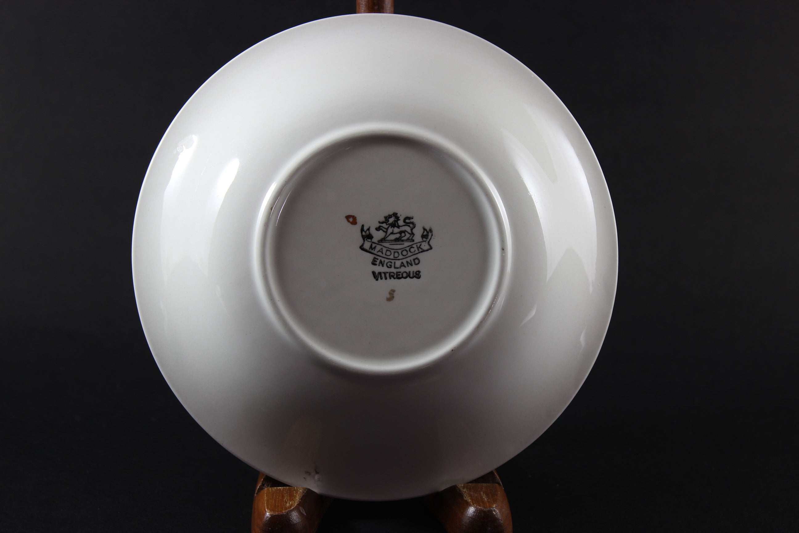 Maddock Indian Tree 7 Piece Place Setting