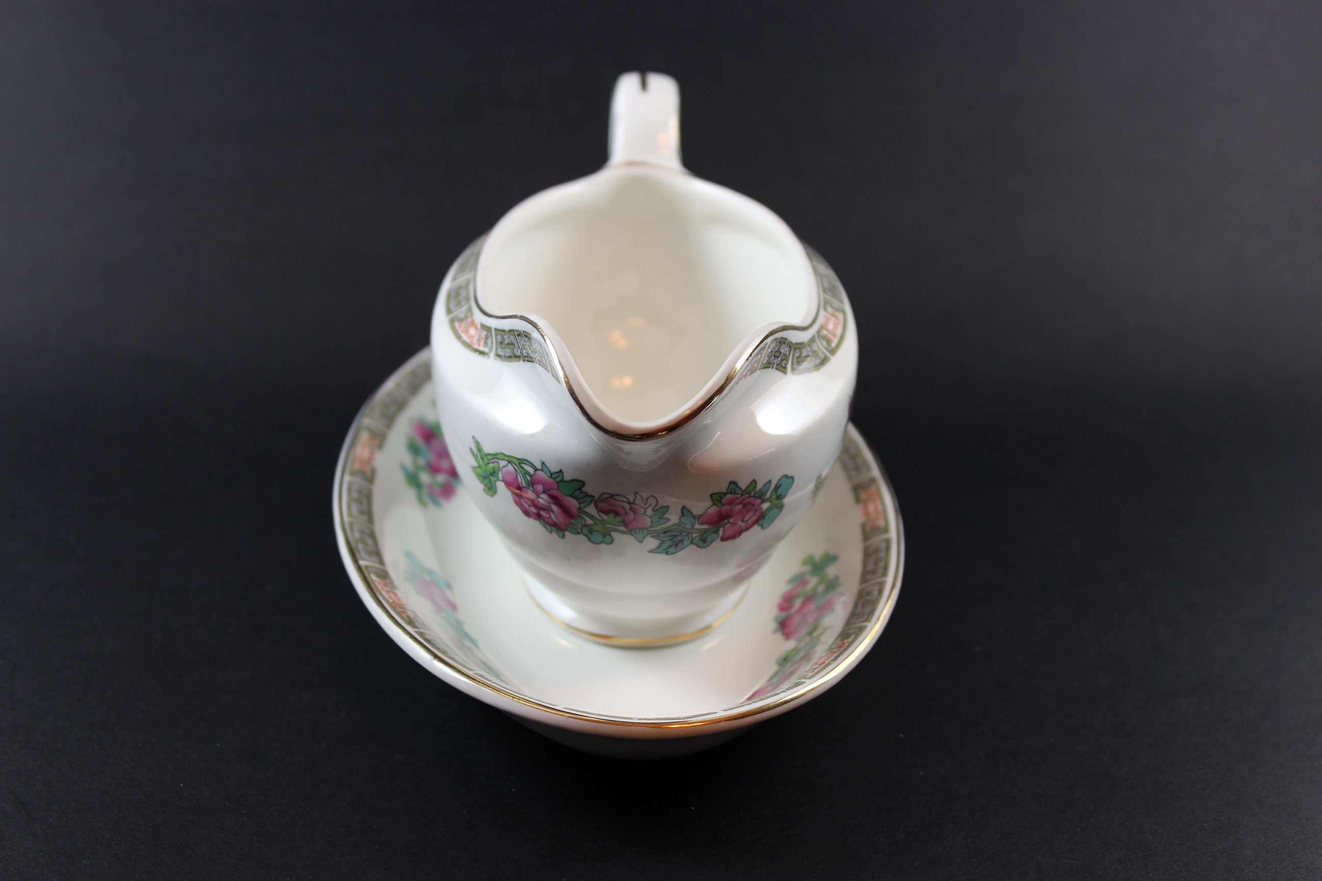 Maddock, Indian Tree, Gravy Boat and Underplate
