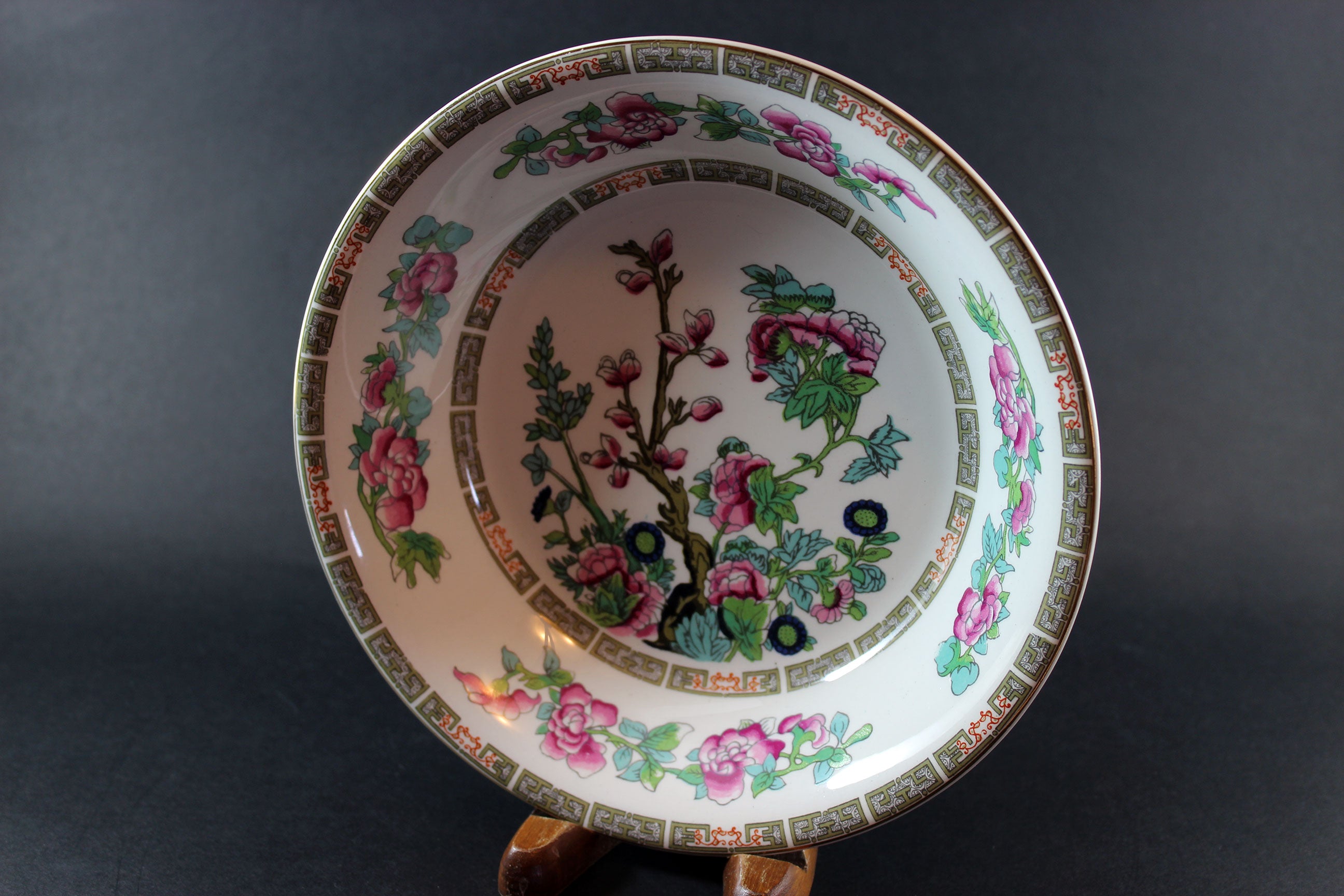 Maddock Indian Tree 7 Piece Place Setting