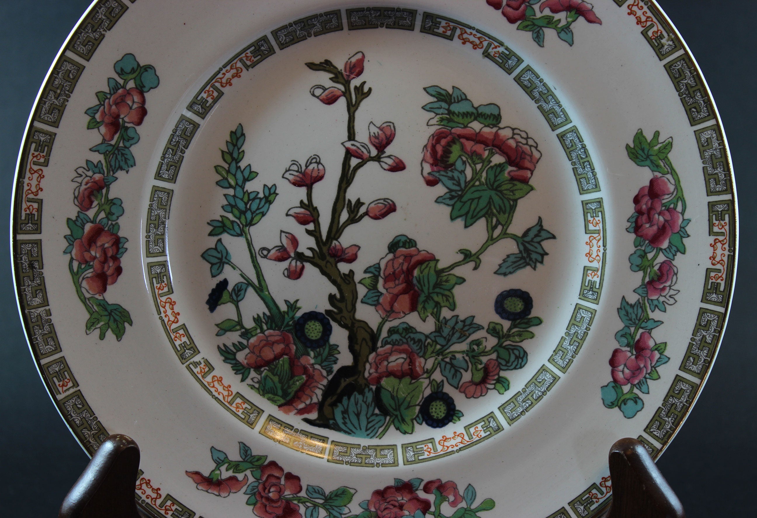 Maddock Indian Tree 7 Piece Place Setting