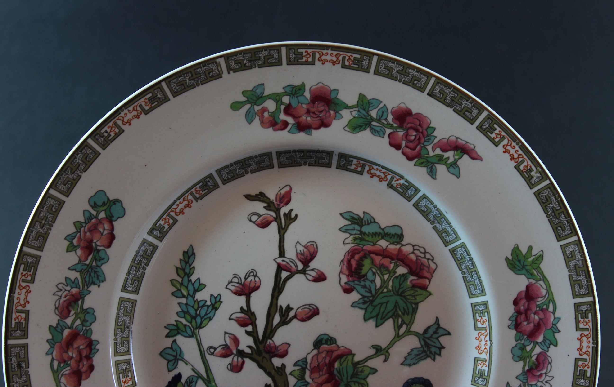 Maddock Indian Tree 7 Piece Place Setting