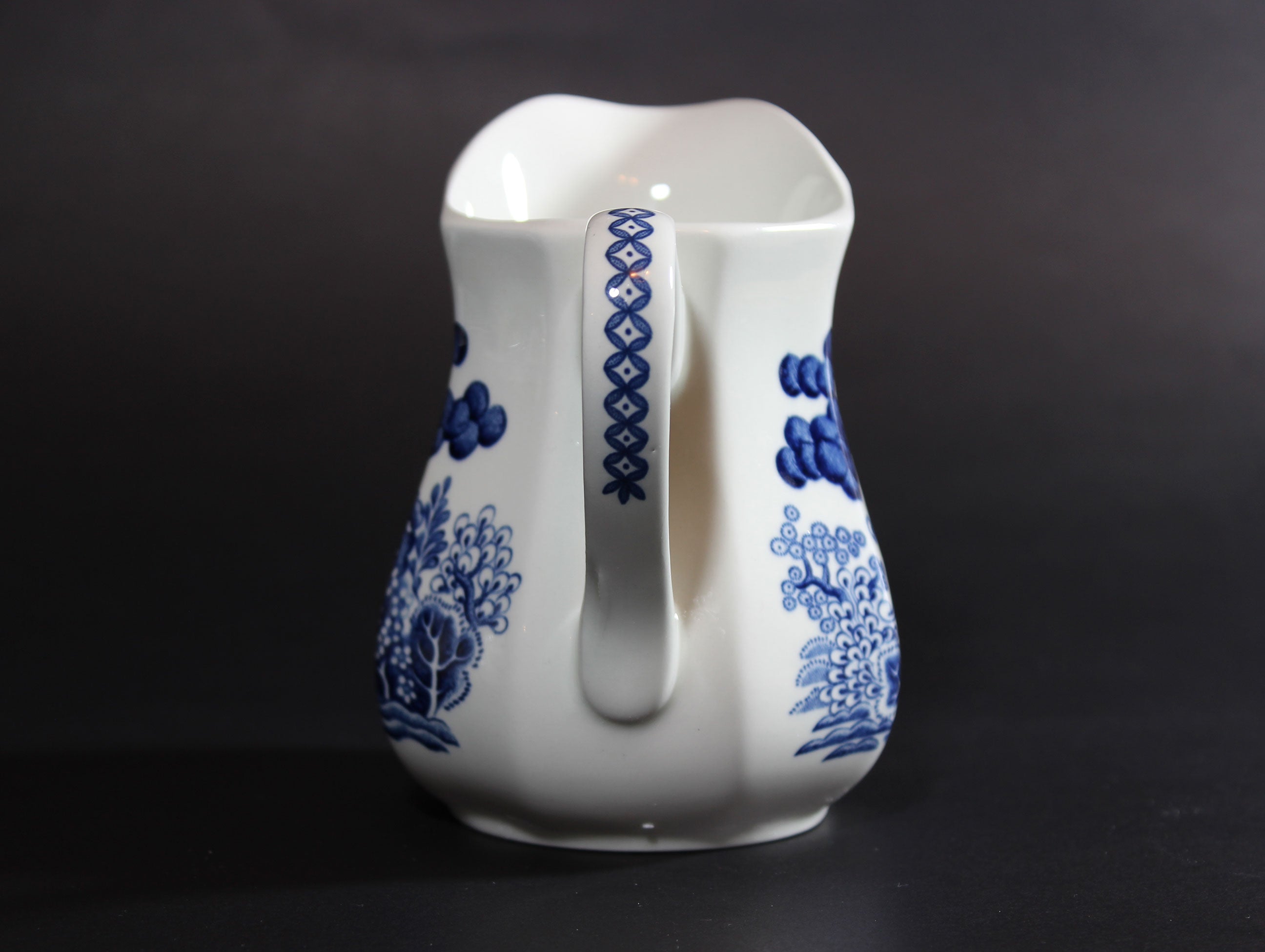 Blue Willow, Cream and Covered Sugar Bowl, J&G Meakin, Royal Staffordshire