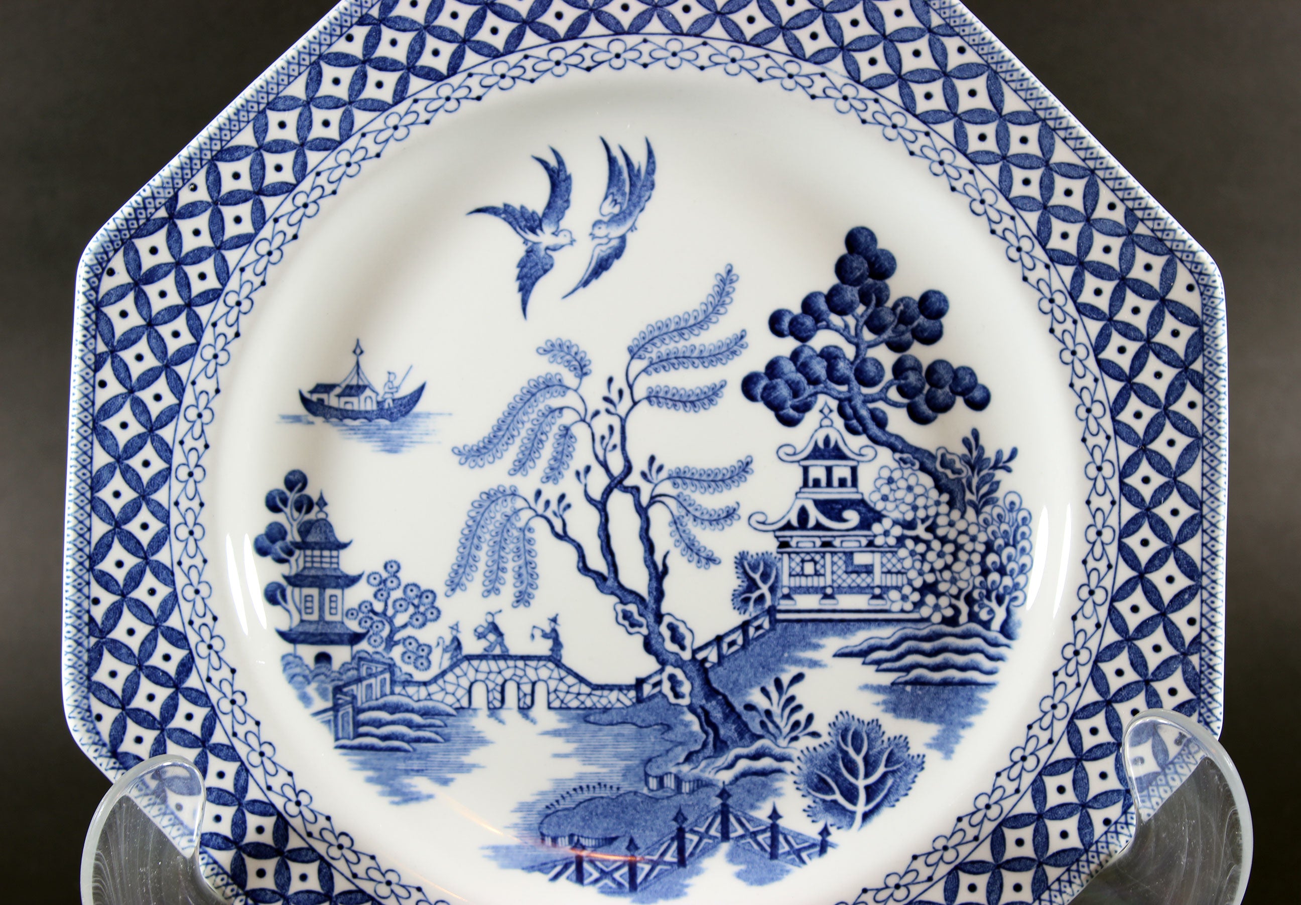 Blue Willow, Dinner Plate, Meakin, Staffordshire