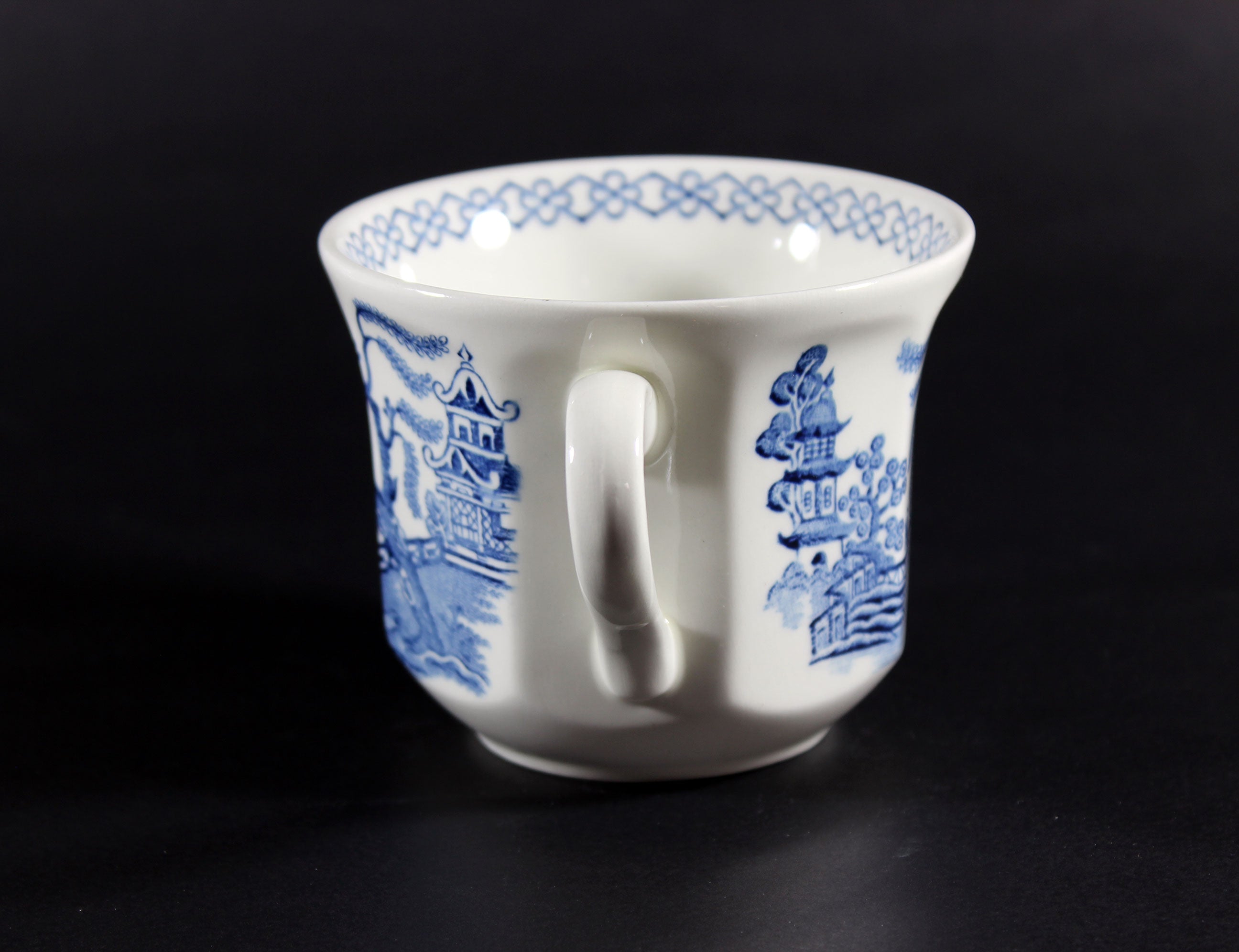 Blue Willow, Teacup, Meakin, Staffordshire