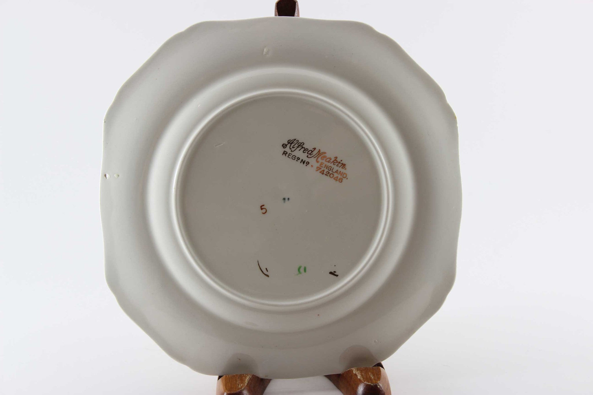 Alfred Meakin 26 Piece Tea Service - Fine Bone China
