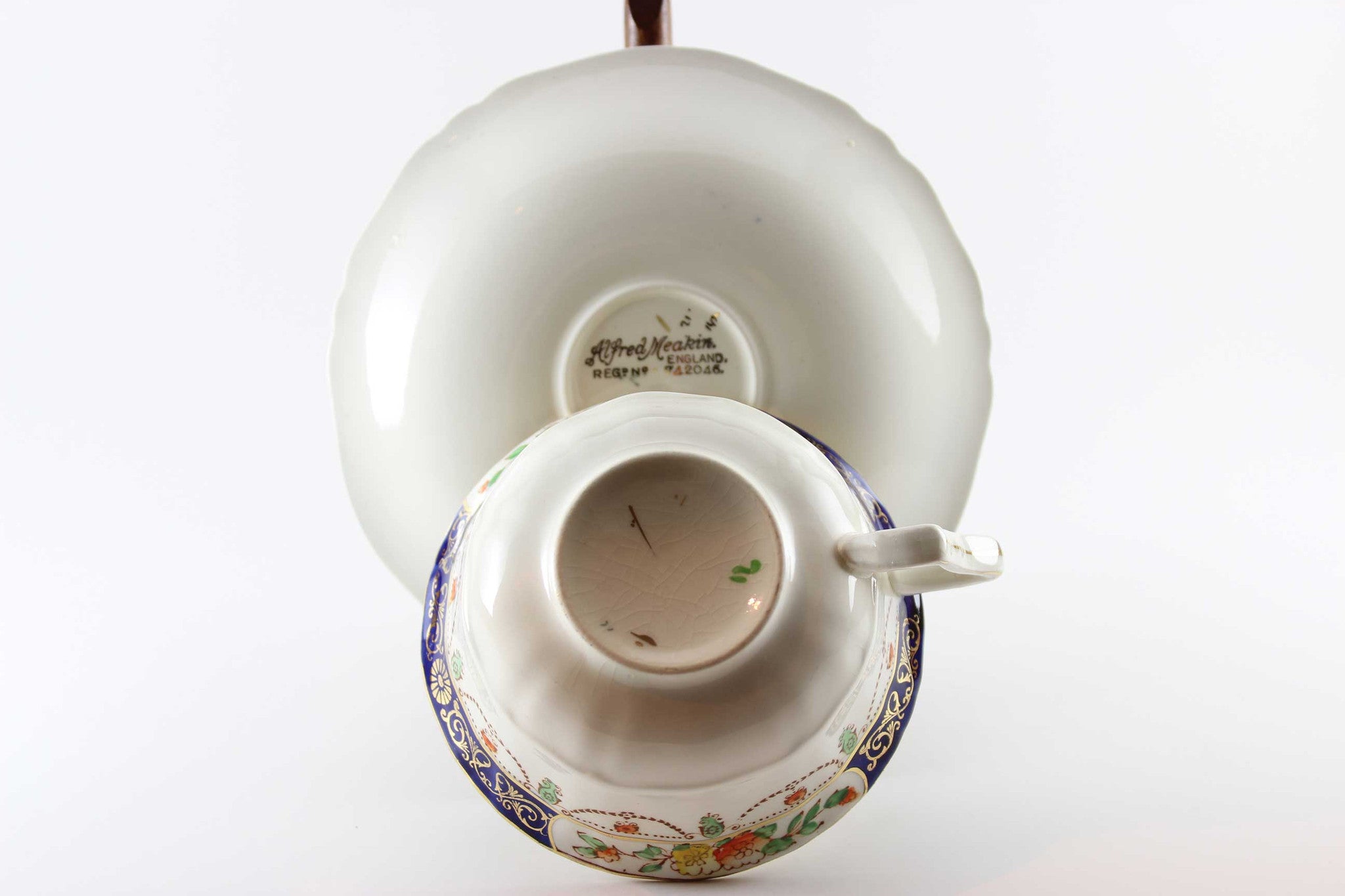 Alfred Meakin 26 Piece Tea Service - Fine Bone China