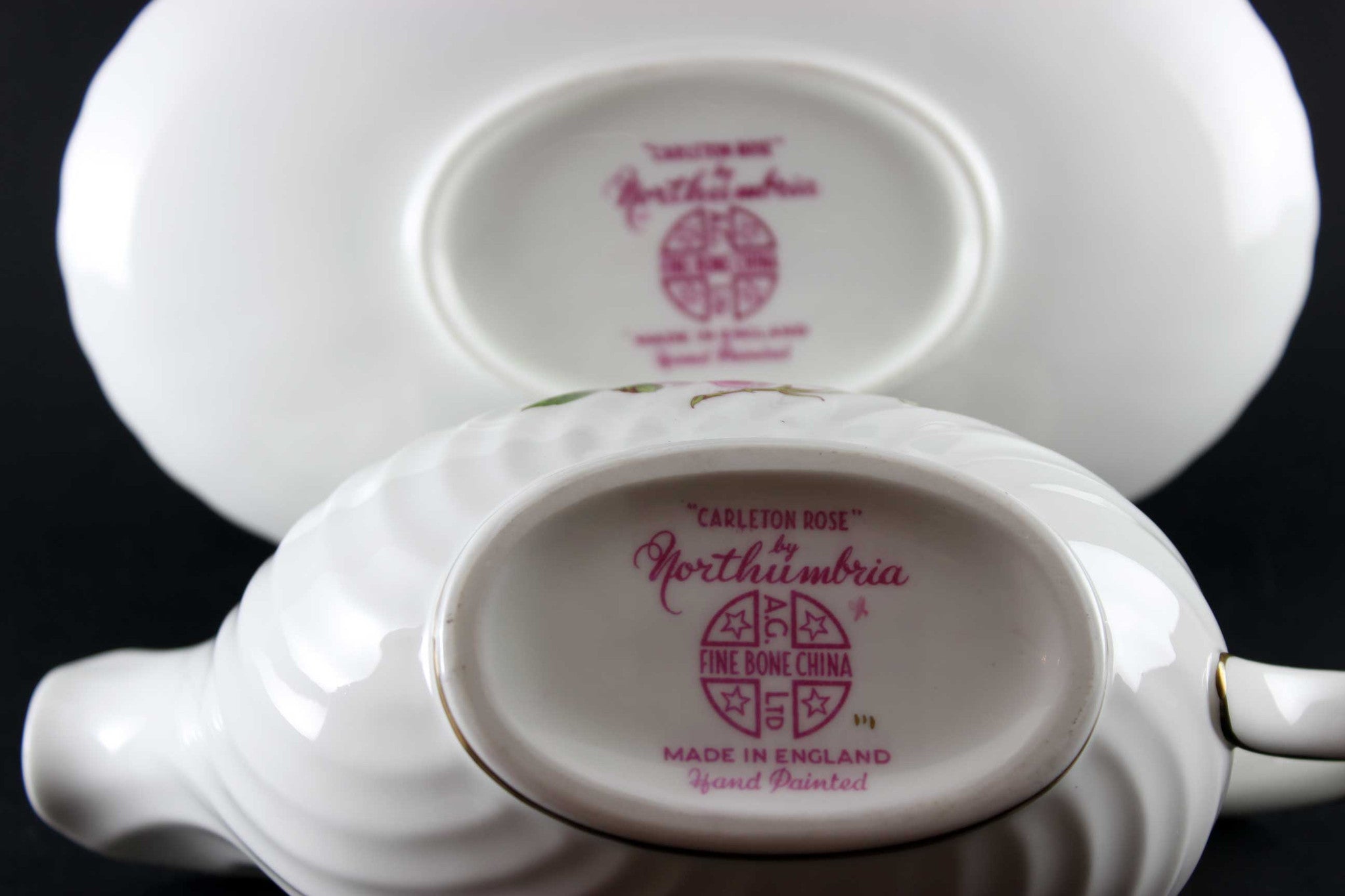 Northumbria Carleton Rose Gravy Boat and Under Plate