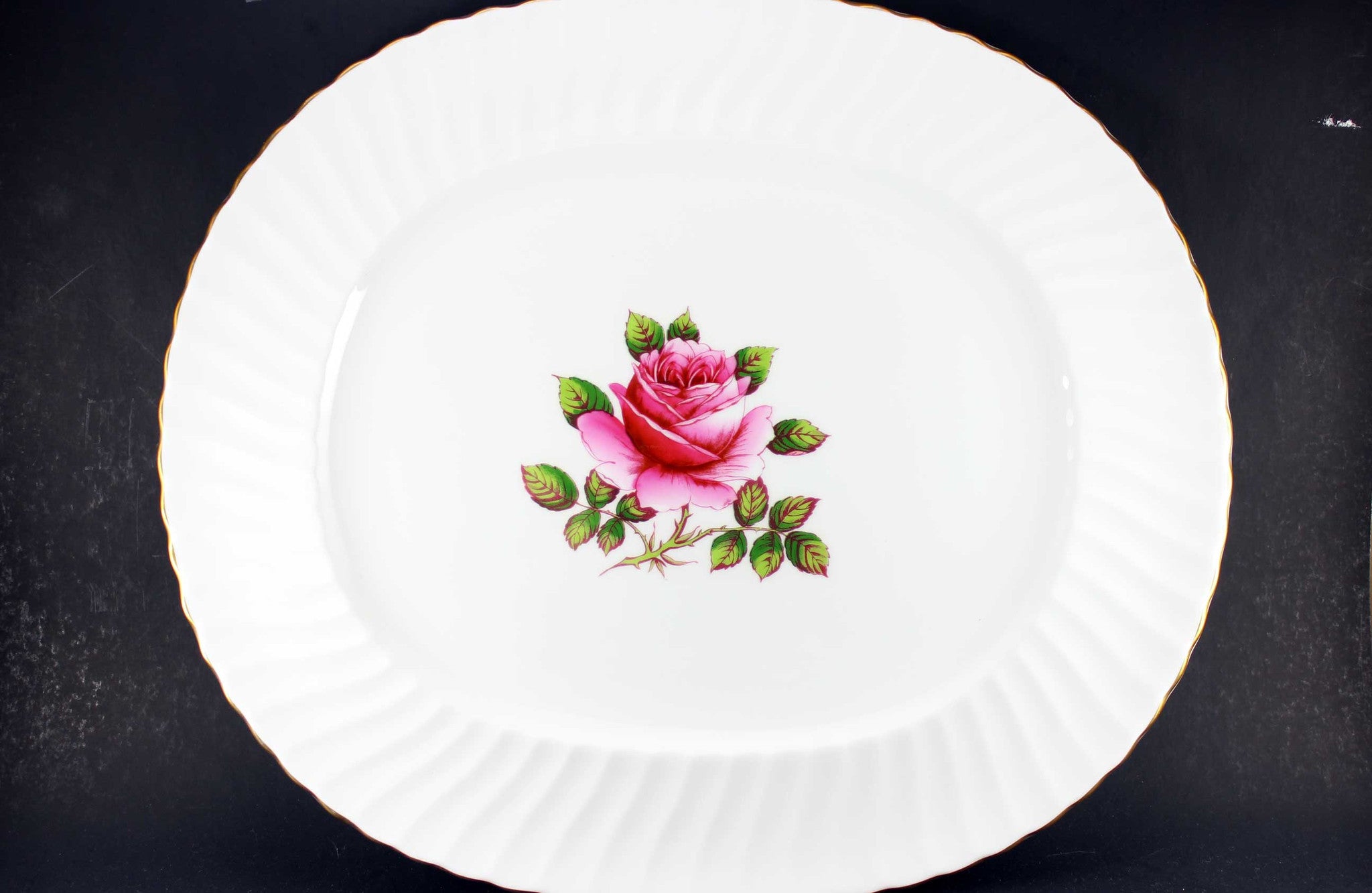 Northumbria Carleton Rose Oval Serving Platter