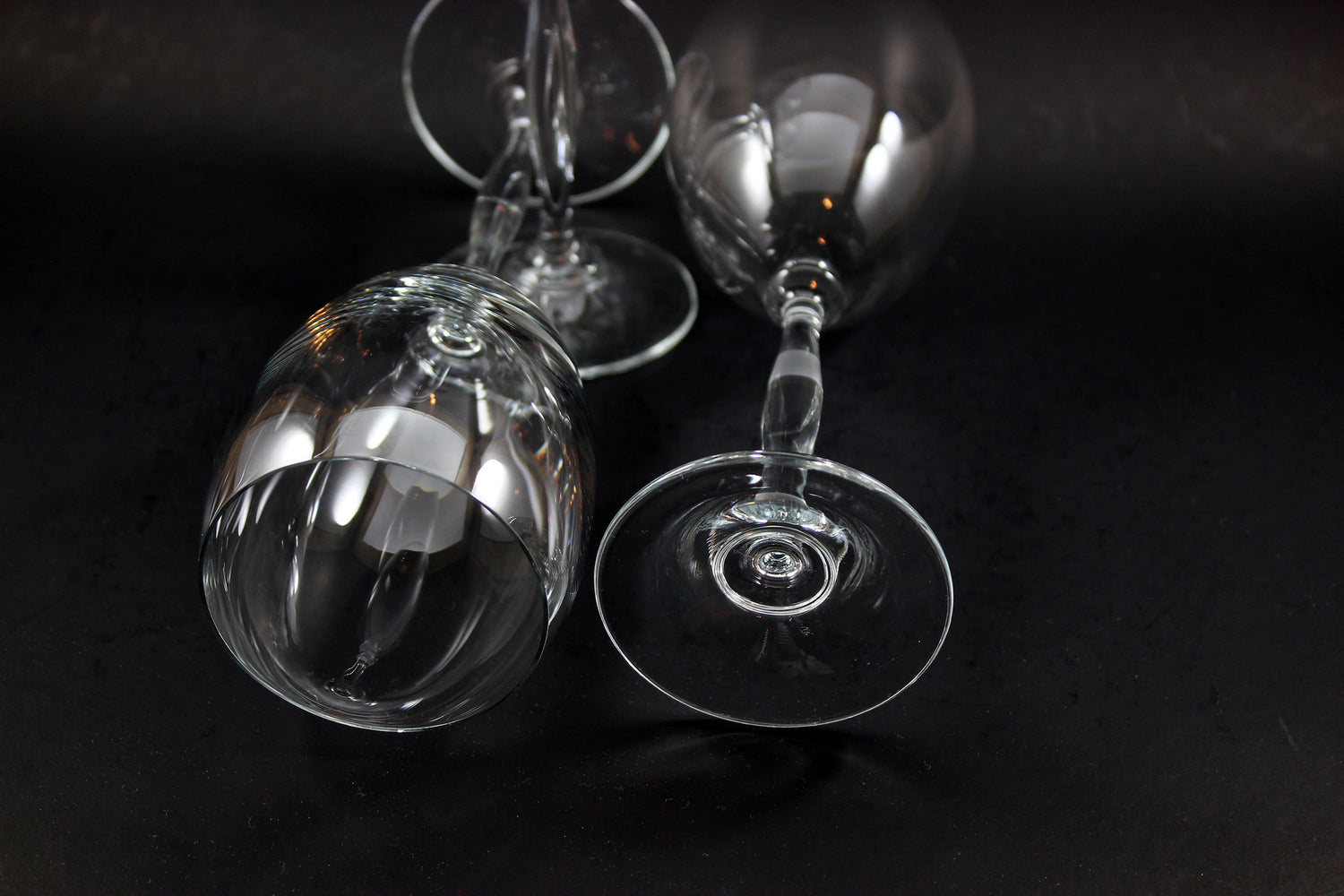Orrefors Balans Wine Glasses