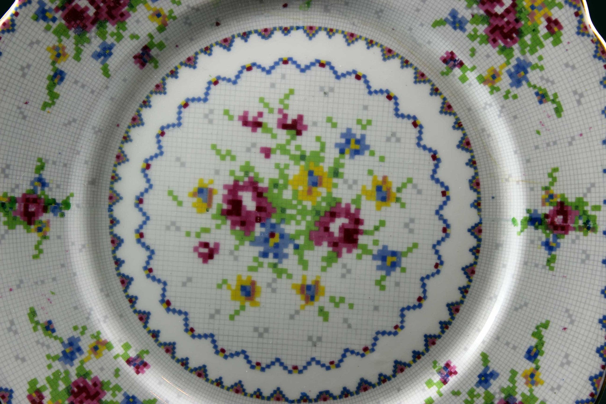 Royal Albert Petit Point China, 5 Pc Lunch Pl Setting