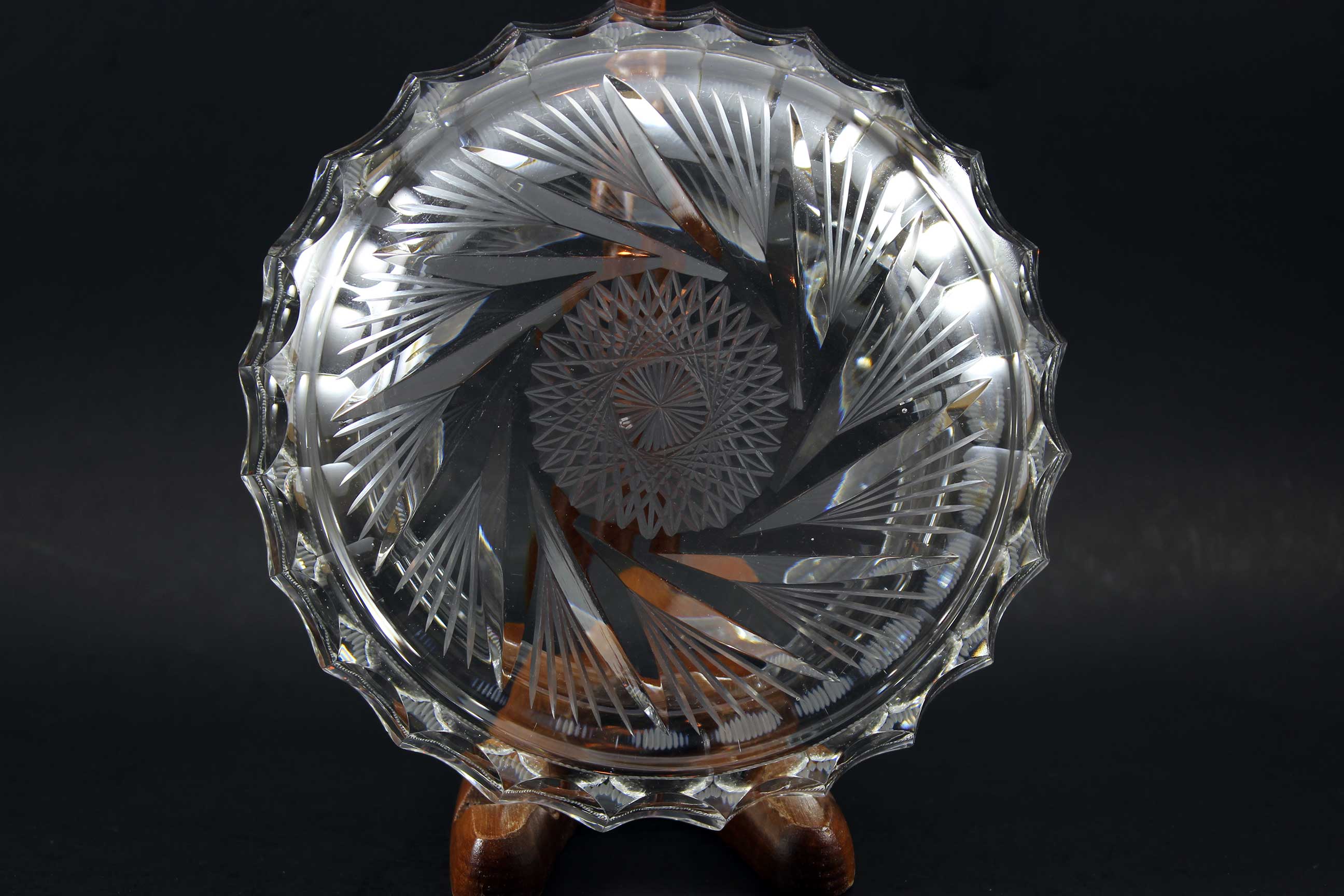 Pinwheel crystal ashtray