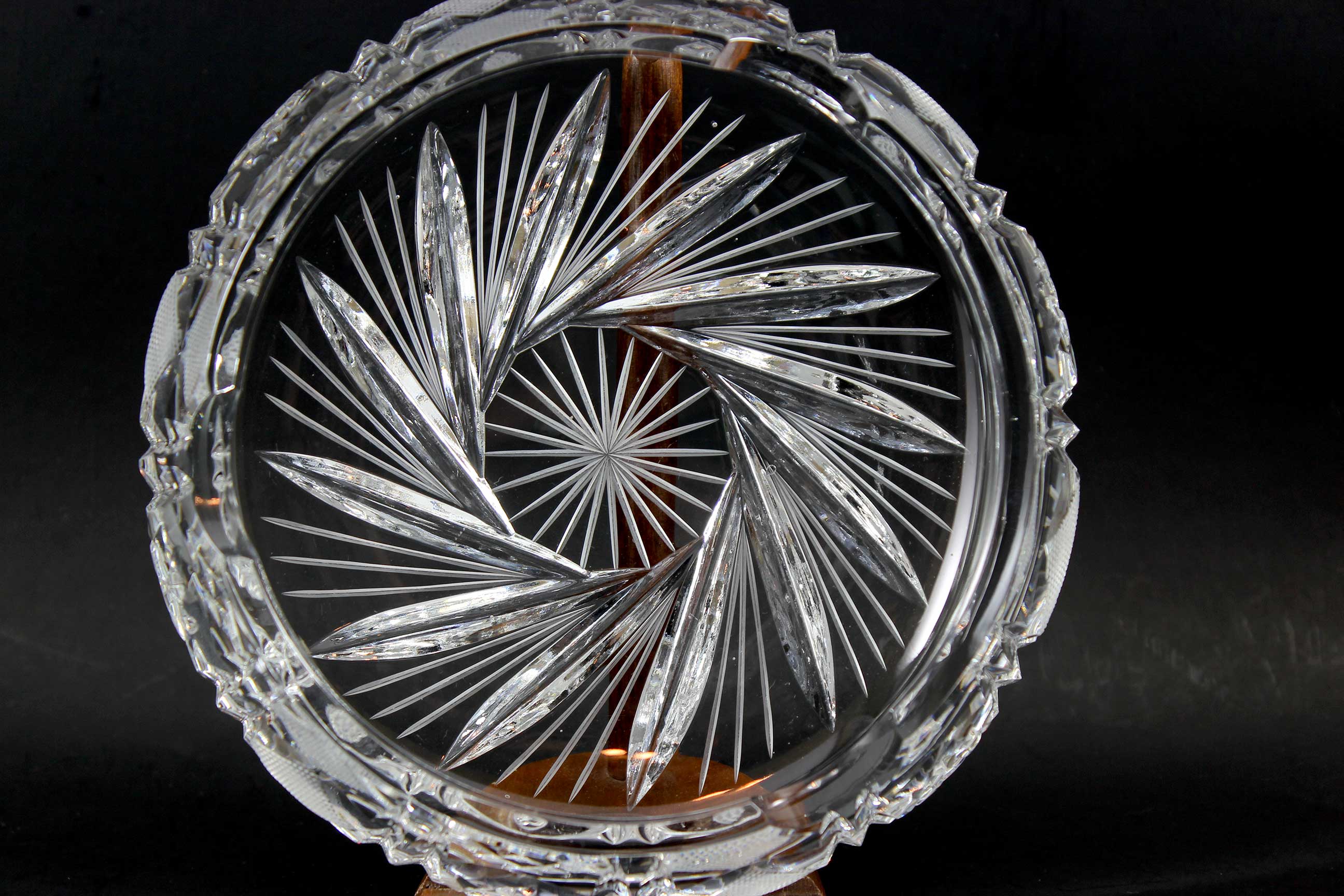 Pinwheel crystal ashtray
