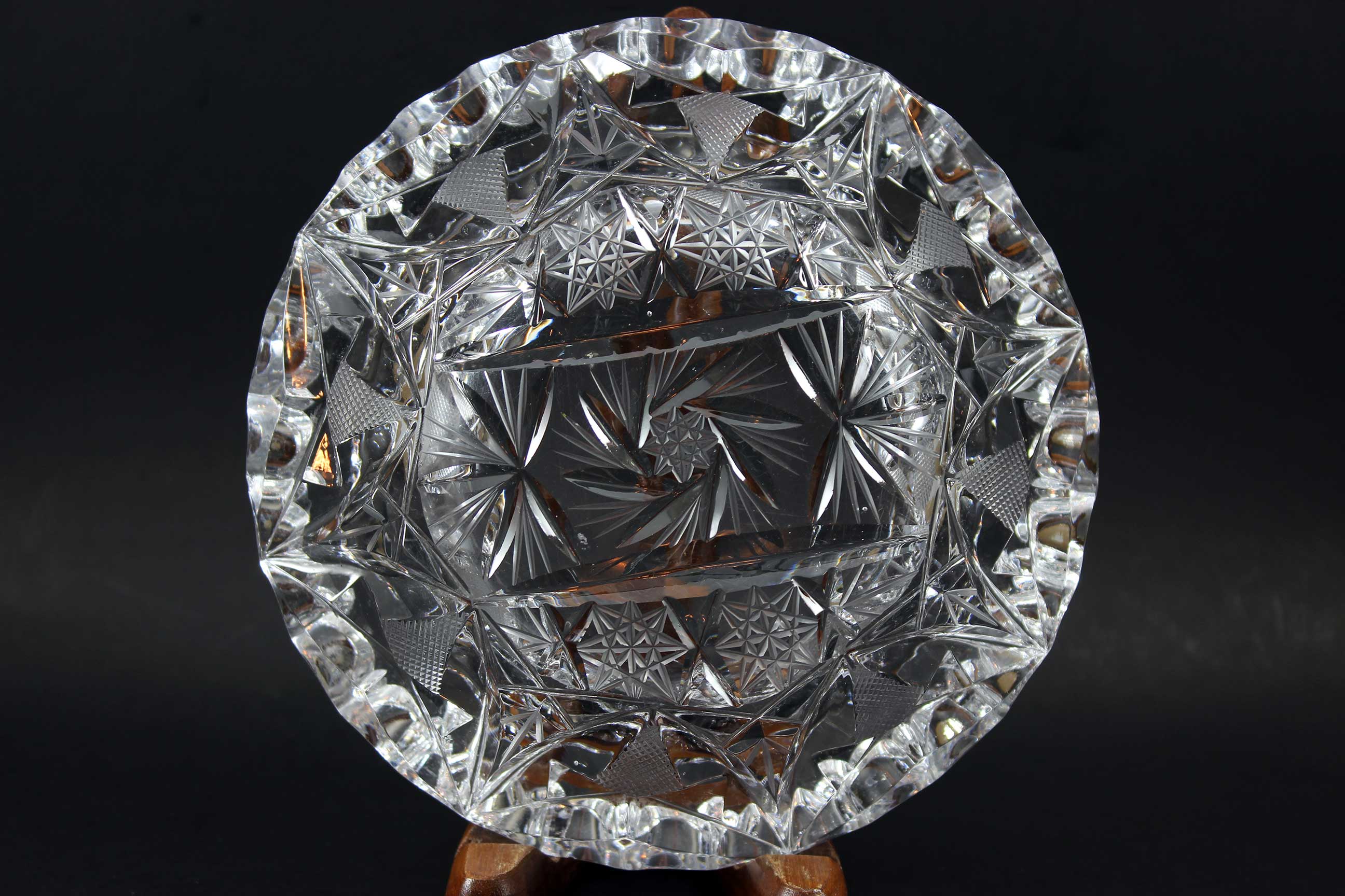 Pinwheel crystal ashtray
