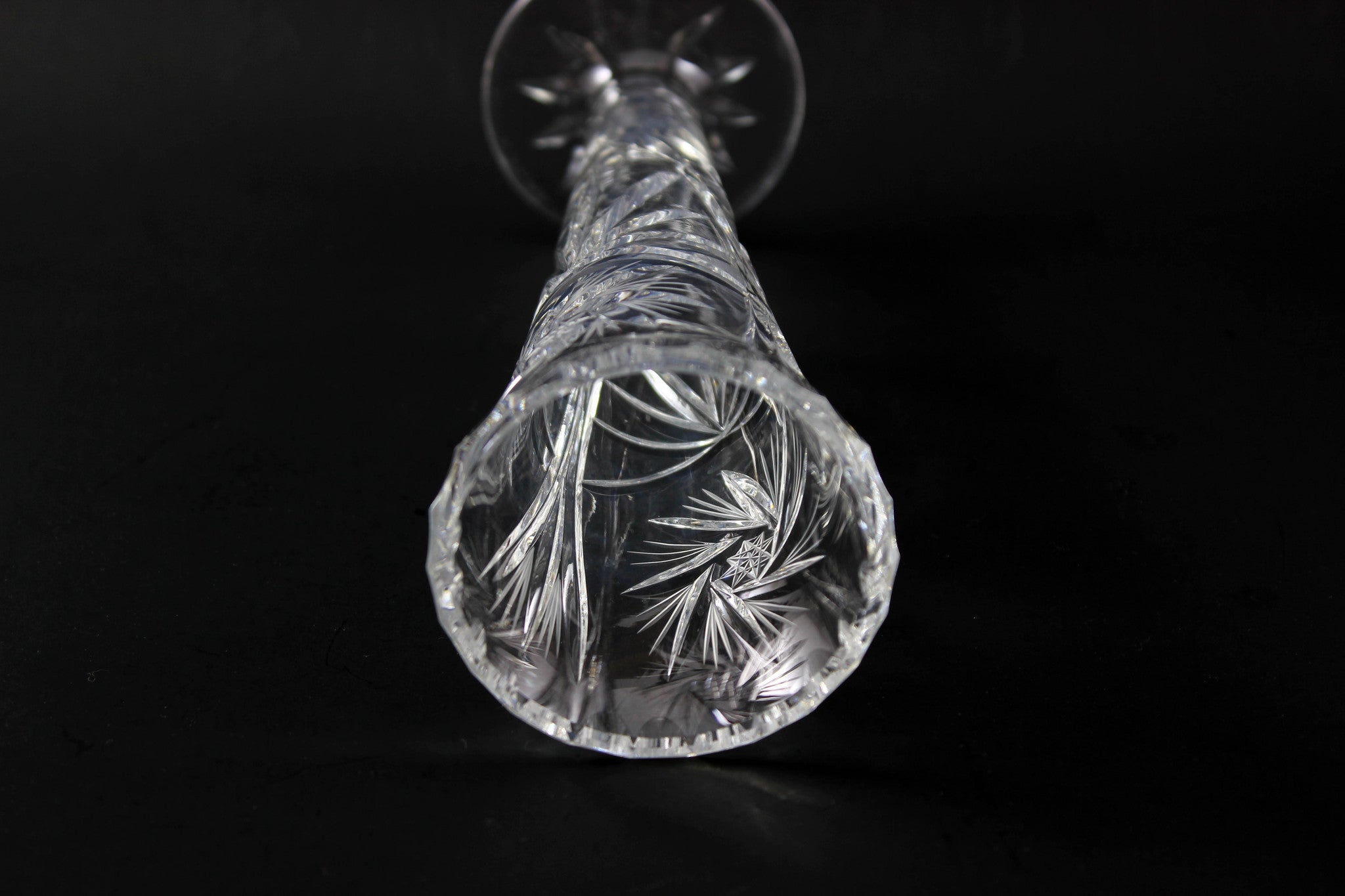 Pinwheel Crystal-Trumpet Bud Vase