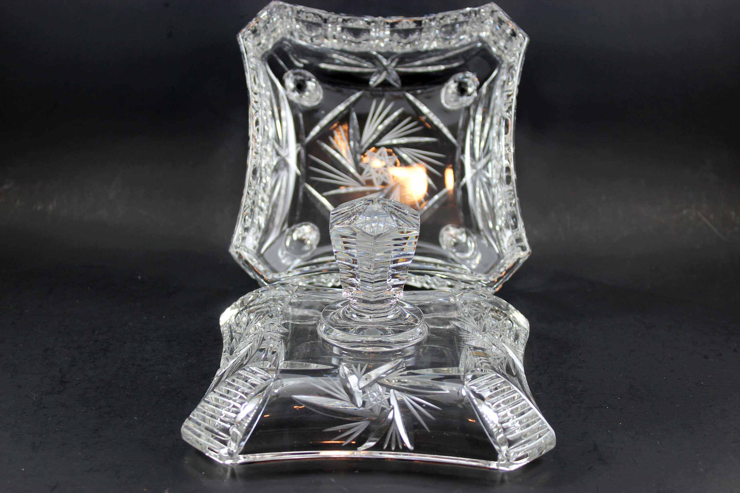 Large Pinwheel Crystal Candy Dish