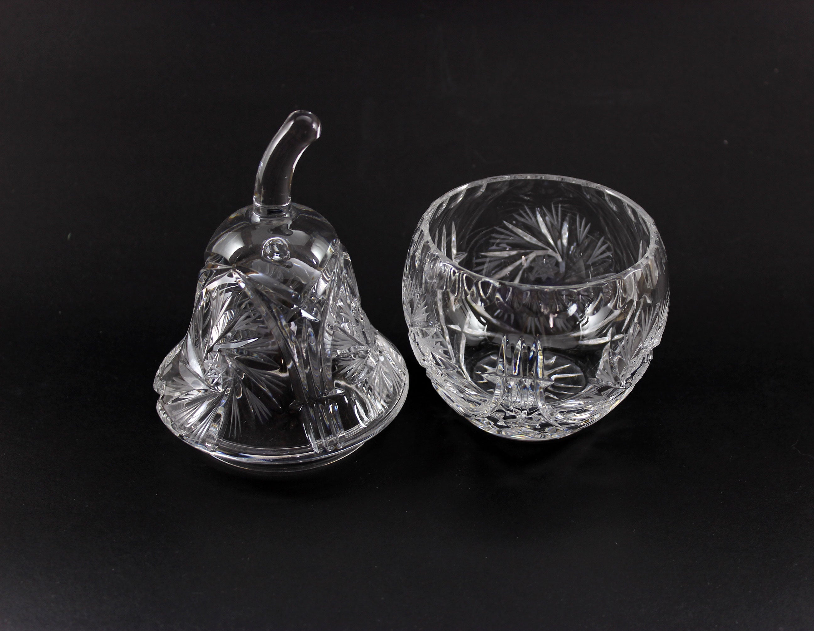 Pinwheel Crystal, Pear Dish