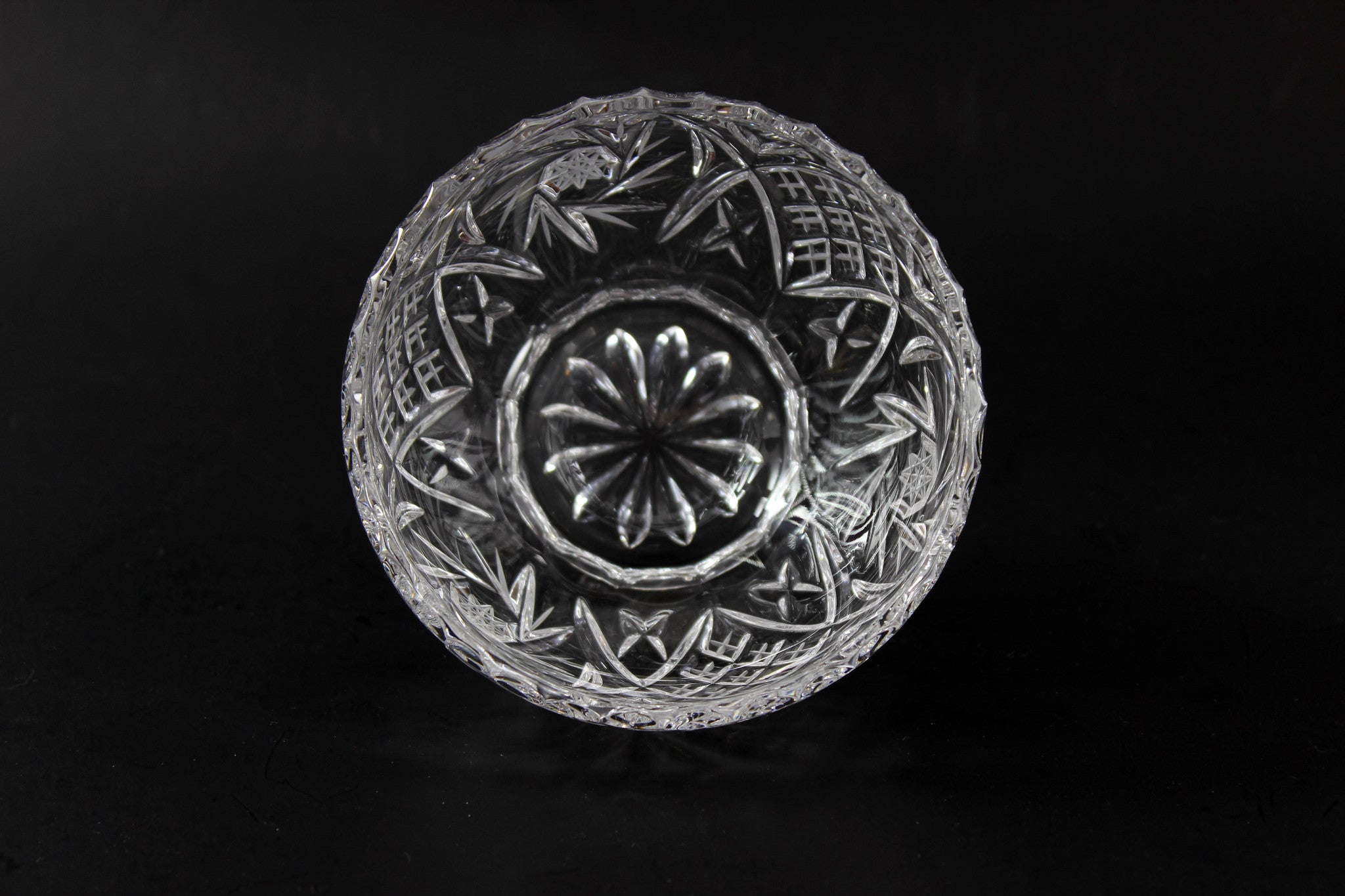 Pinwheel Crystal Small Bowl with Base