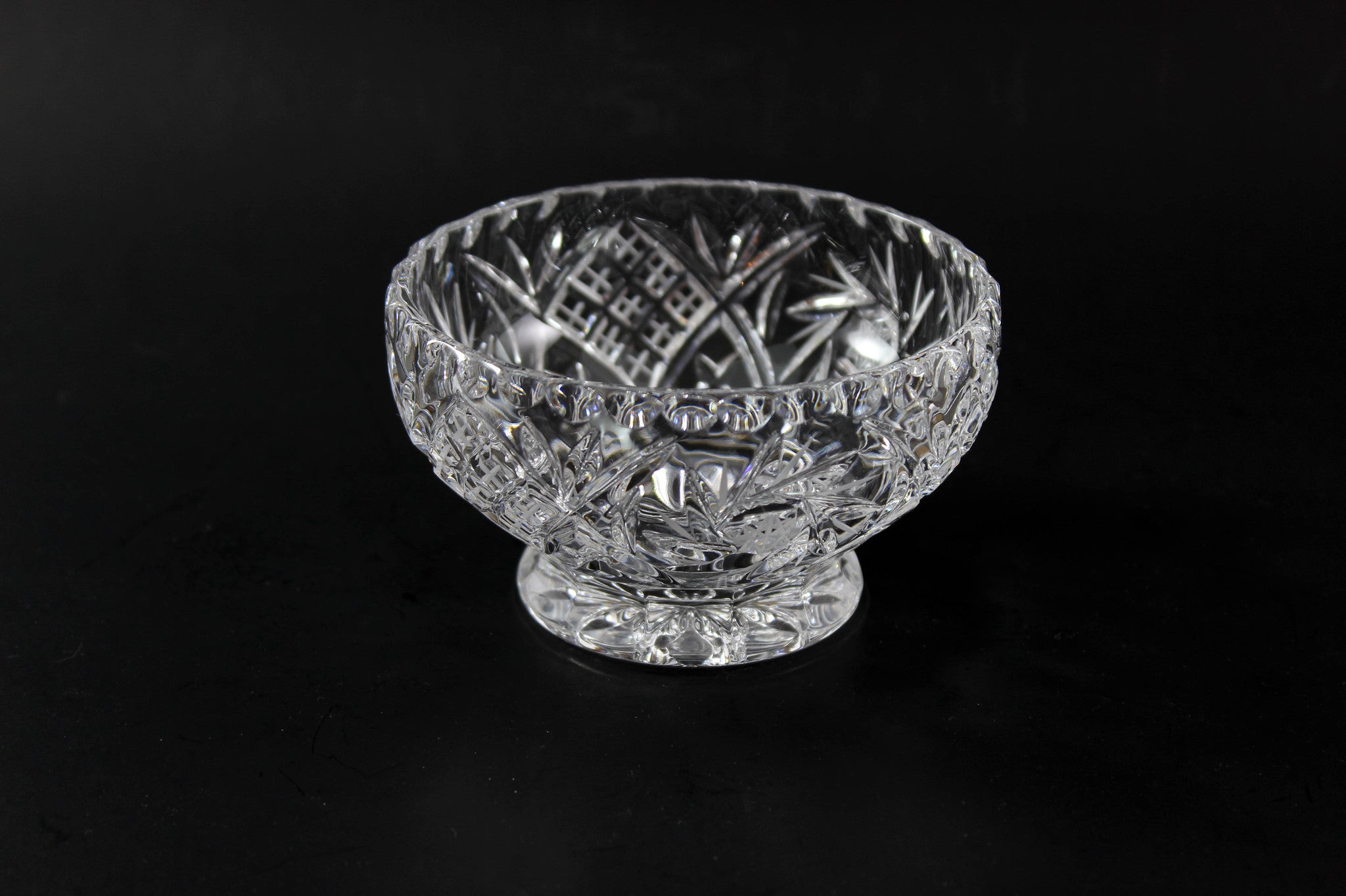 Pinwheel Crystal Small Bowl with Base