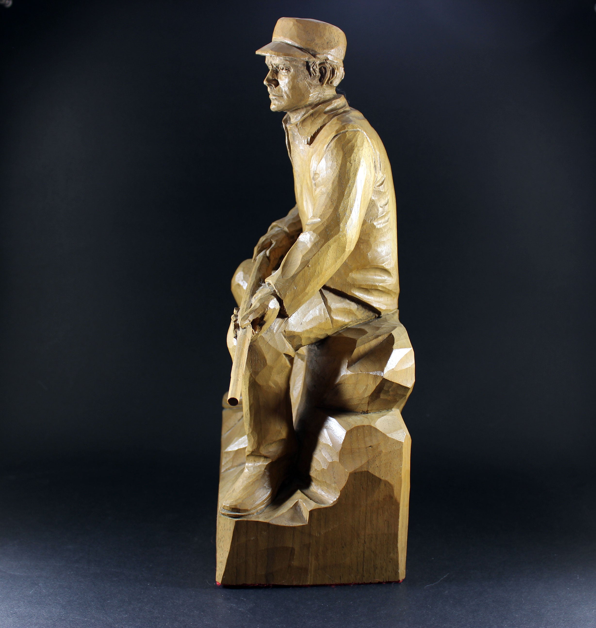 Roger Bourgault Sculpture, Seated Hunter