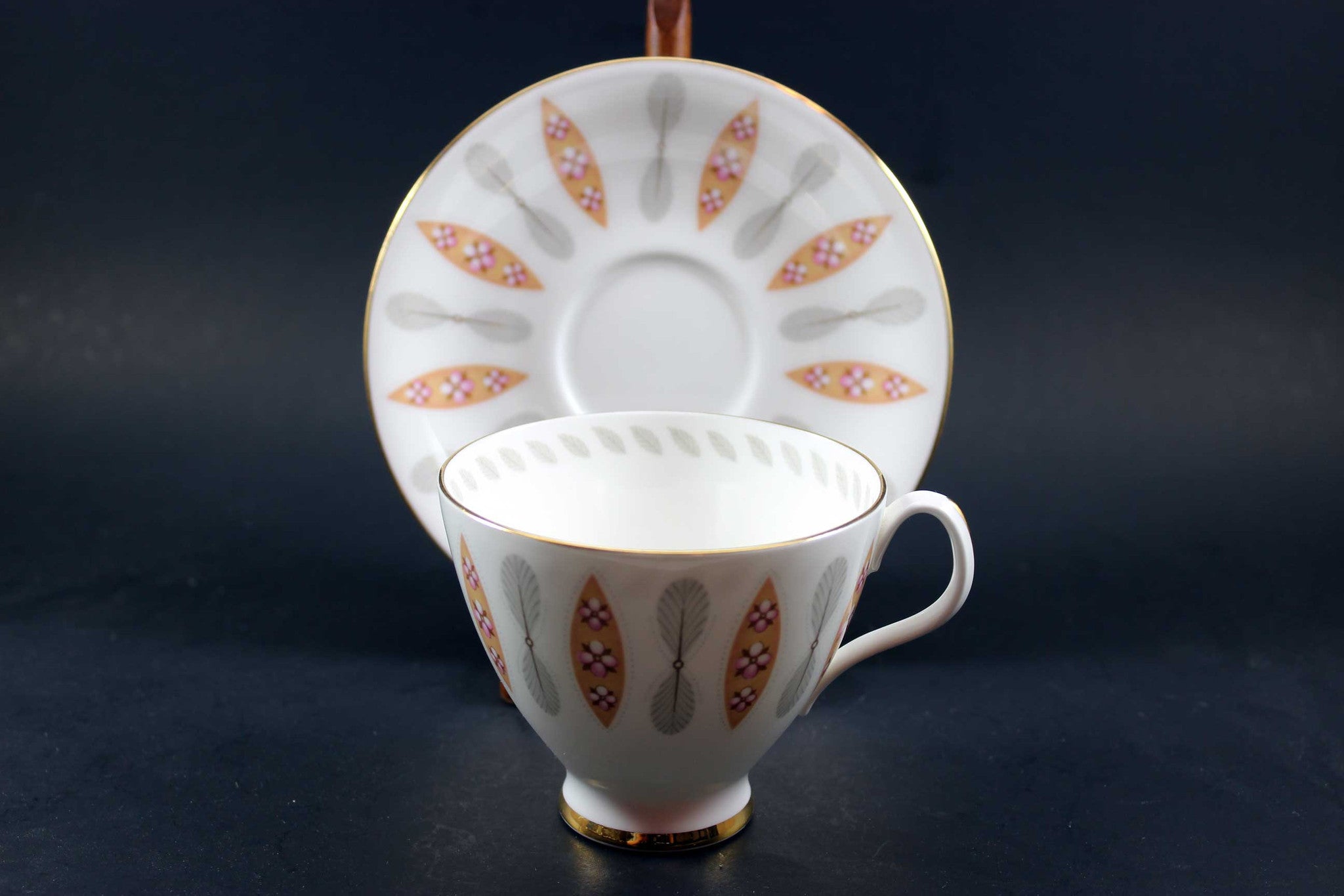 Royal Albert 20 Piece Safari