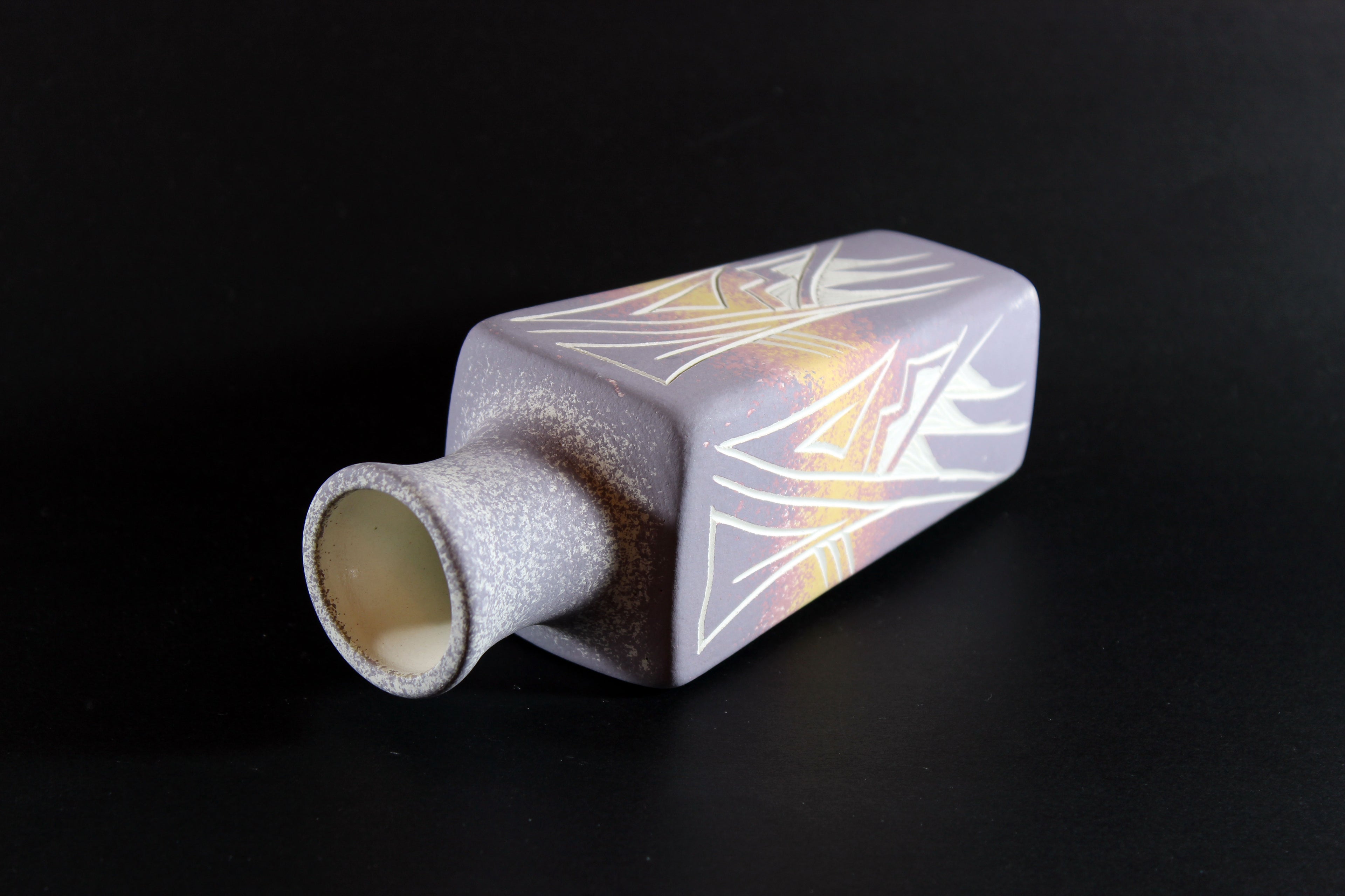 Navajo Pottery Vase, Sagg Dineh