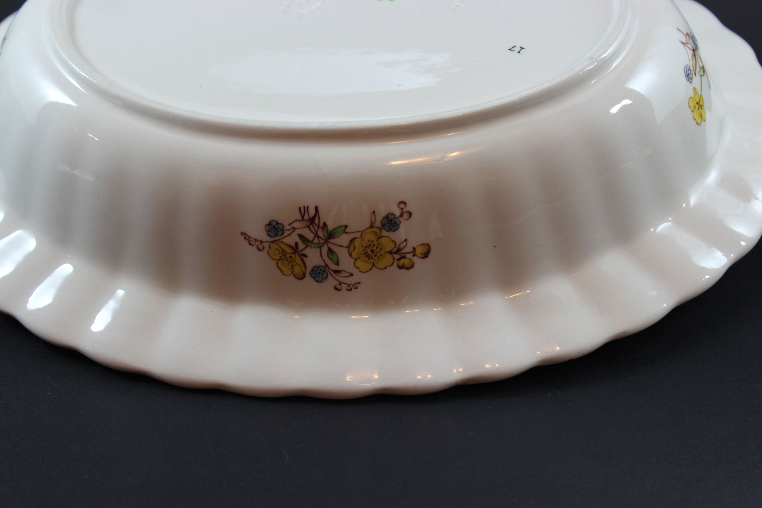 Copeland Spode, Buttercup , Oval Serving Bowl