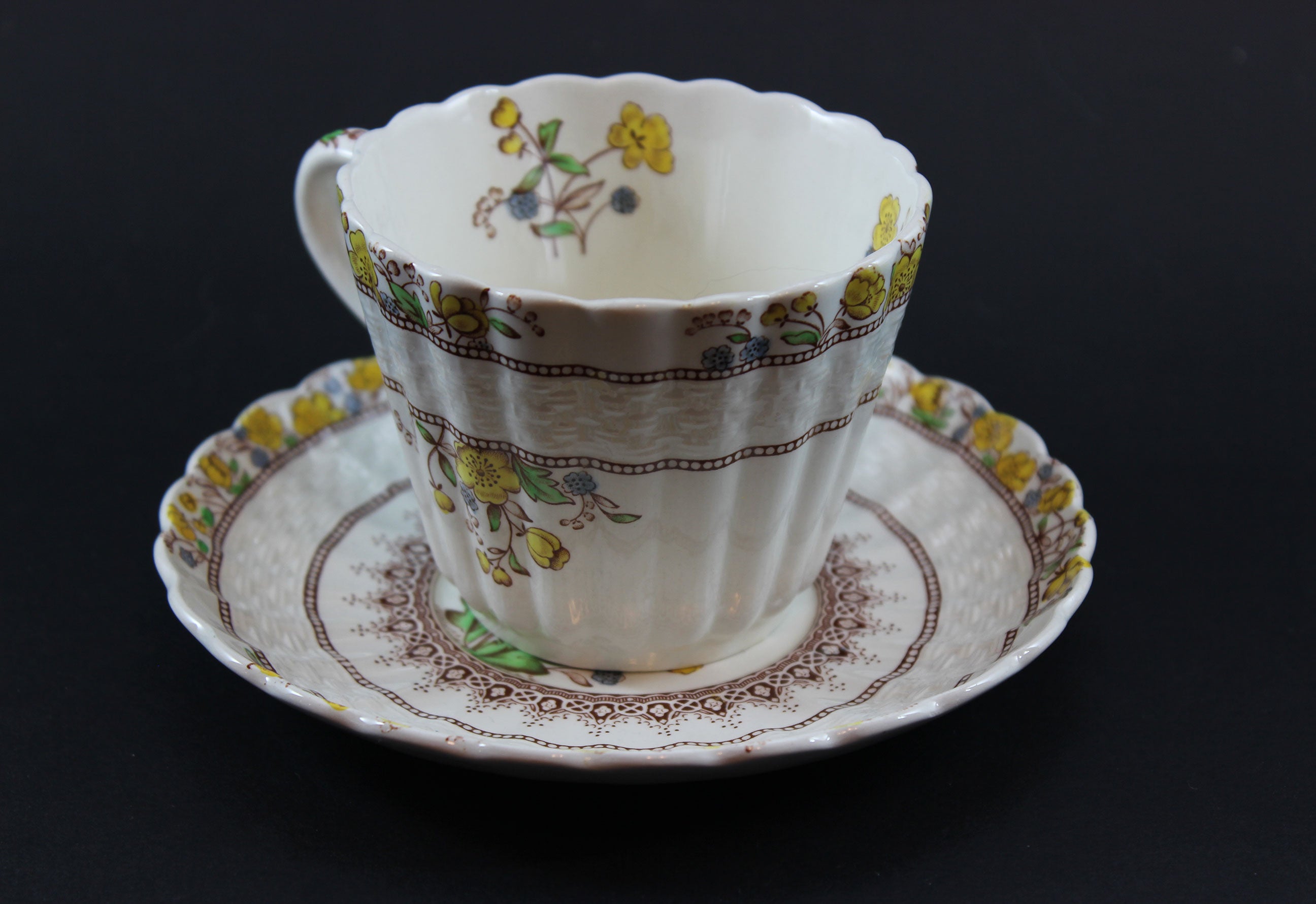 Copeland Spode, Buttercup Pattern, Teacups and Saucers