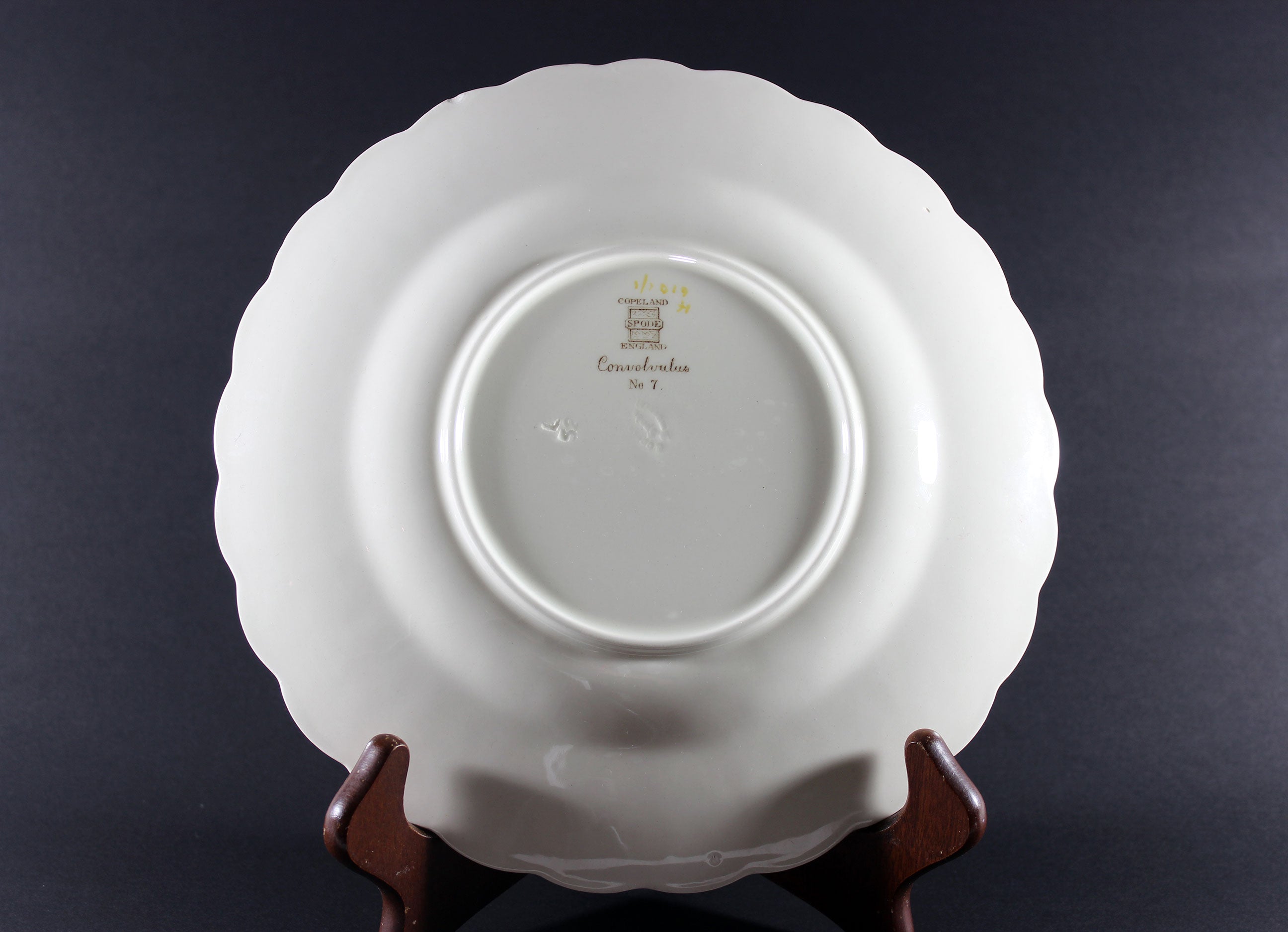 Spode_Fernleigh_Convolvulos_No_10