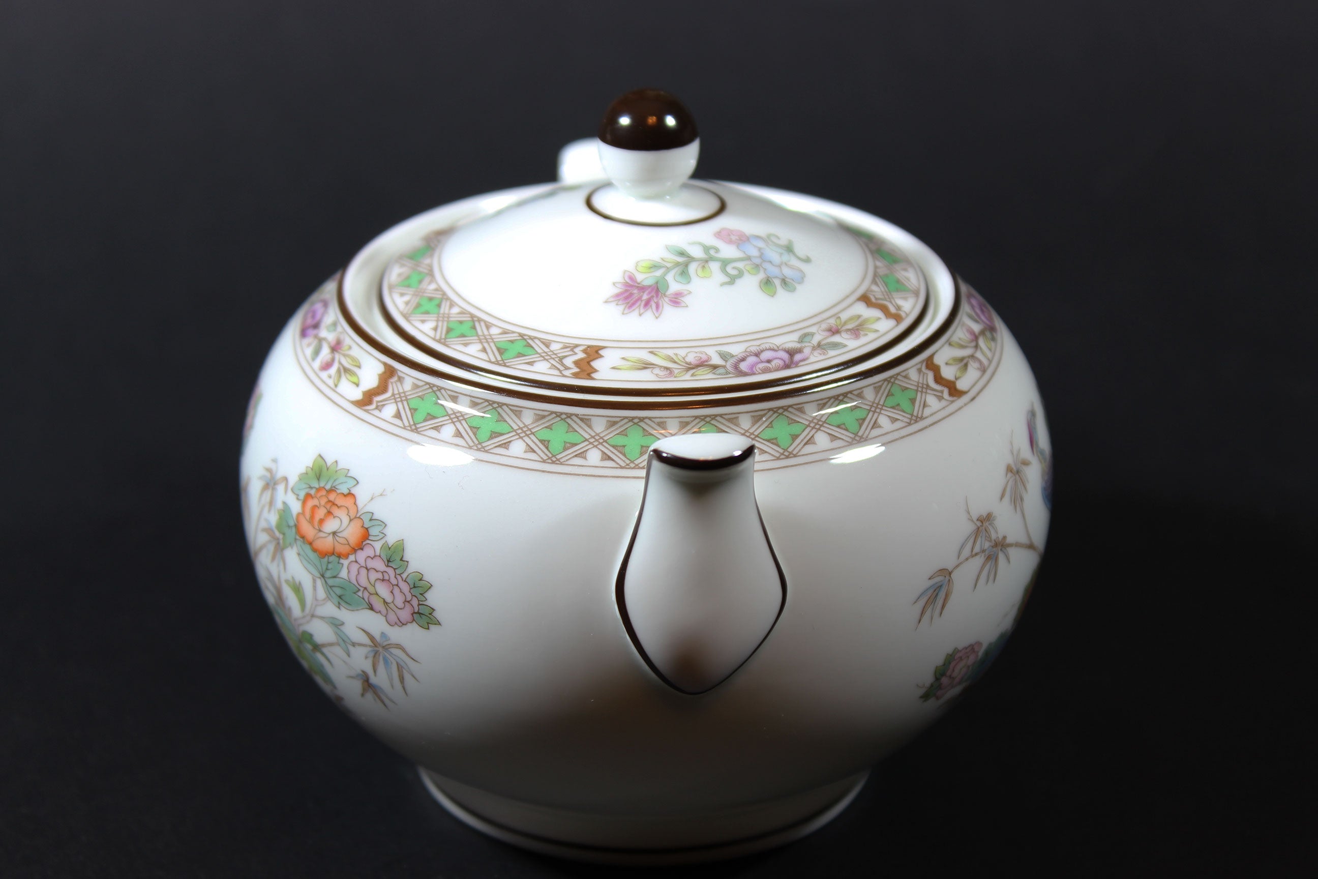 Wedgwood Kutani Crane Cream and Sugar