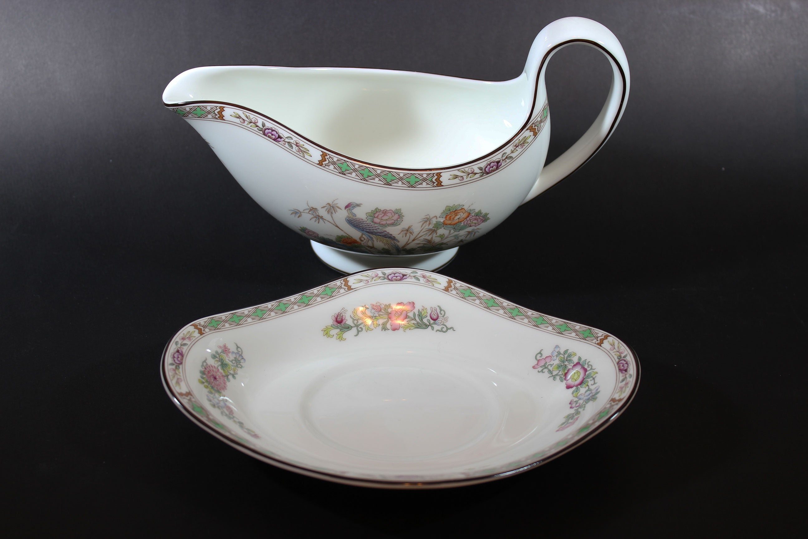 Wedgwood Kutani Crane Gravy Boat