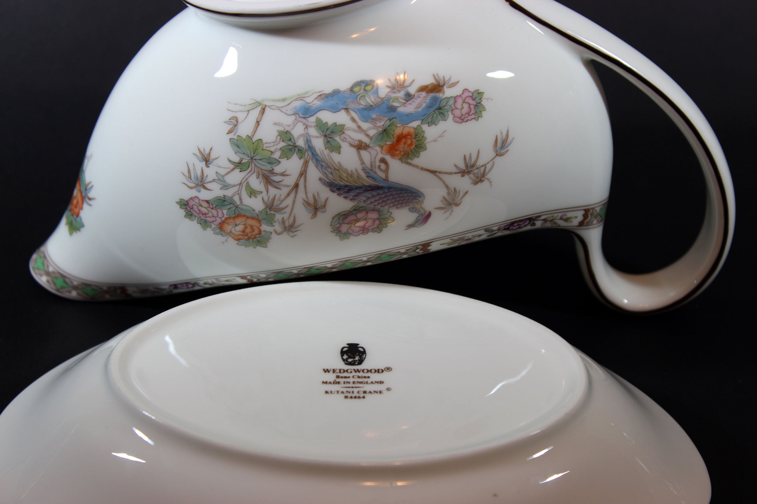 Wedgwood Kutani Crane Gravy Boat