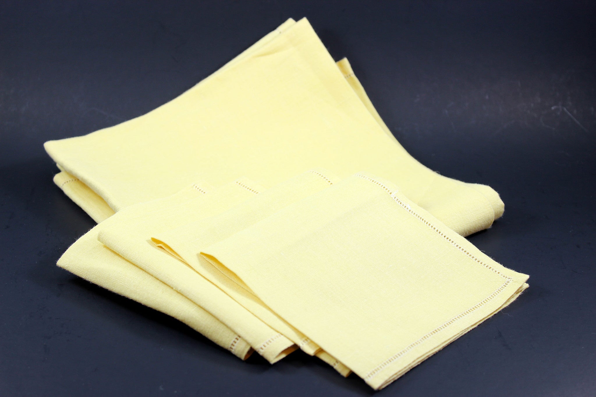 Irish Linen, Soft Yellow Bridge Set with Tea Towels