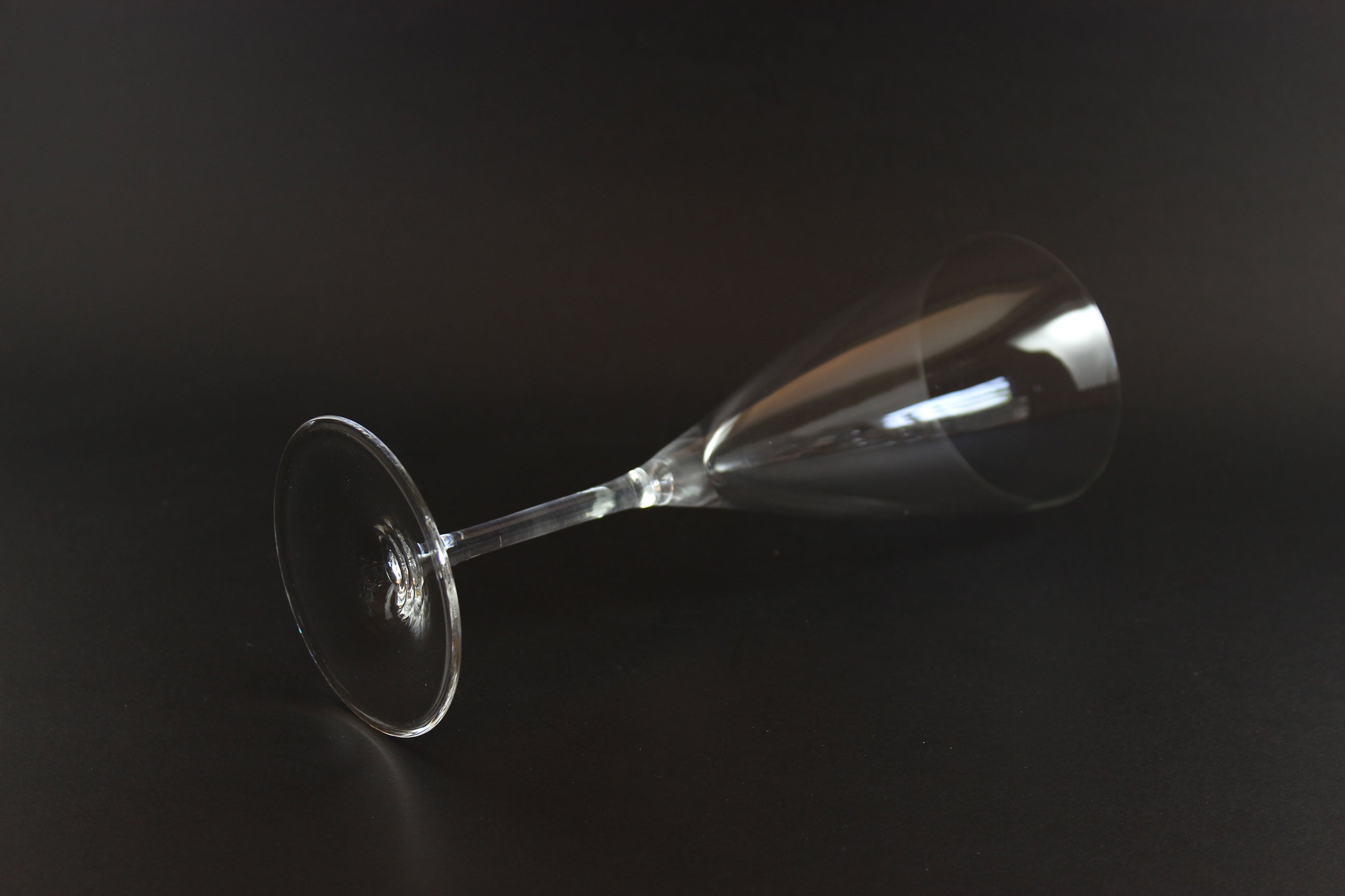 Blown Glass Champagne Flutes Tall Wine Glasses, Mid Century