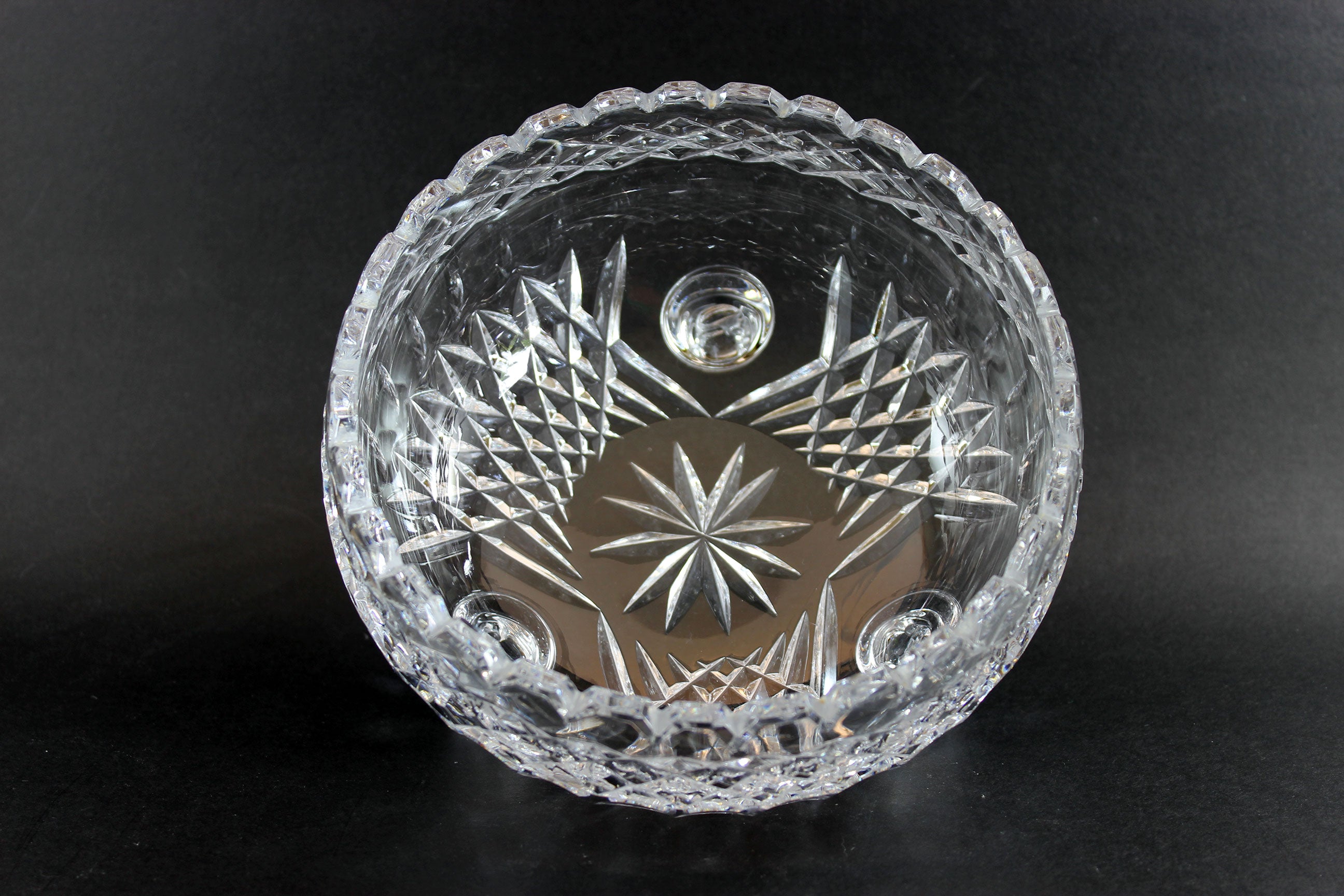 Bohemia Medium Crystal Bowl Thumbprints, Diamond Cut, Sawtooth Rim