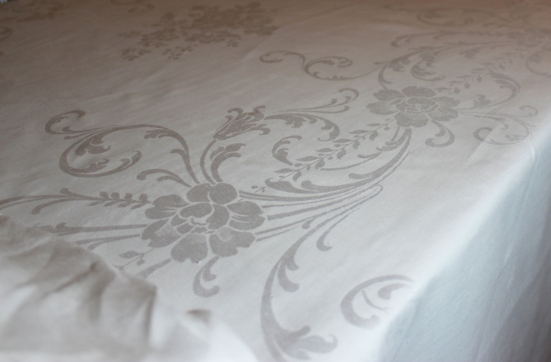 Double Damask Linen Table Cloth, Very Large
