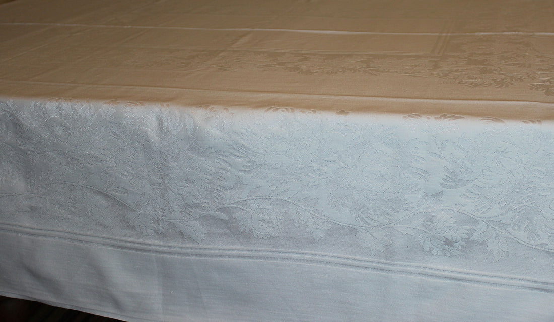 Double Damask Linen Table Cloth, Medium