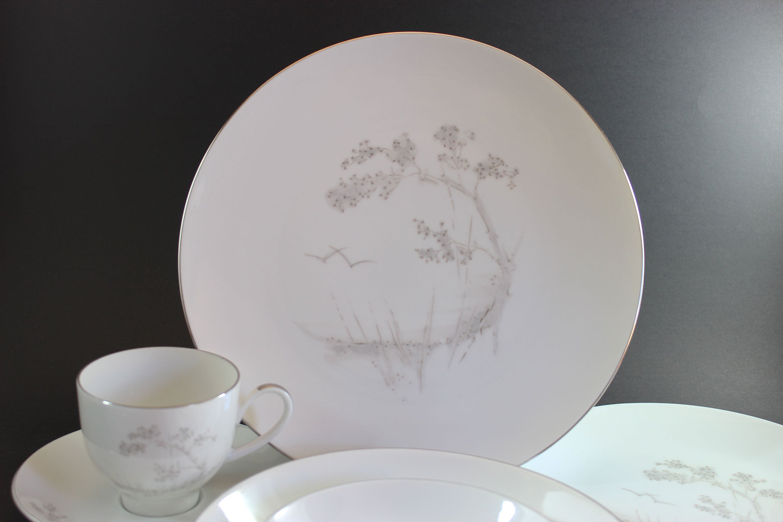 Edelstein China, 6 Piece Place Setting