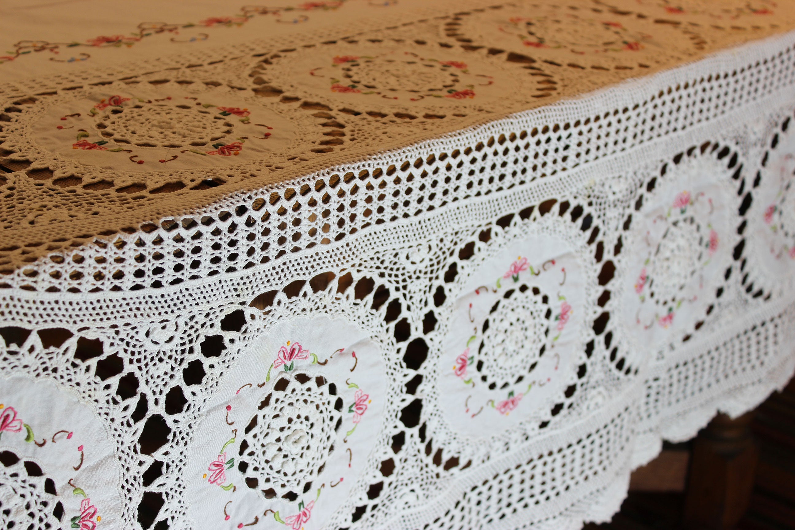 Vintage Hand Embroidered and Crochet Linen Tablecloth