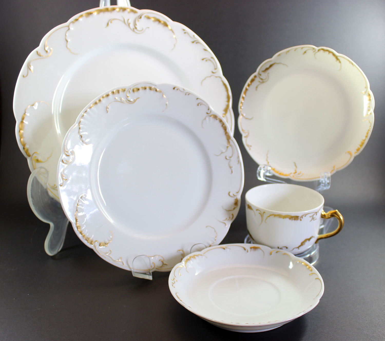 Haviland Limoges Antique White and Gold China, Schleiger No. 422