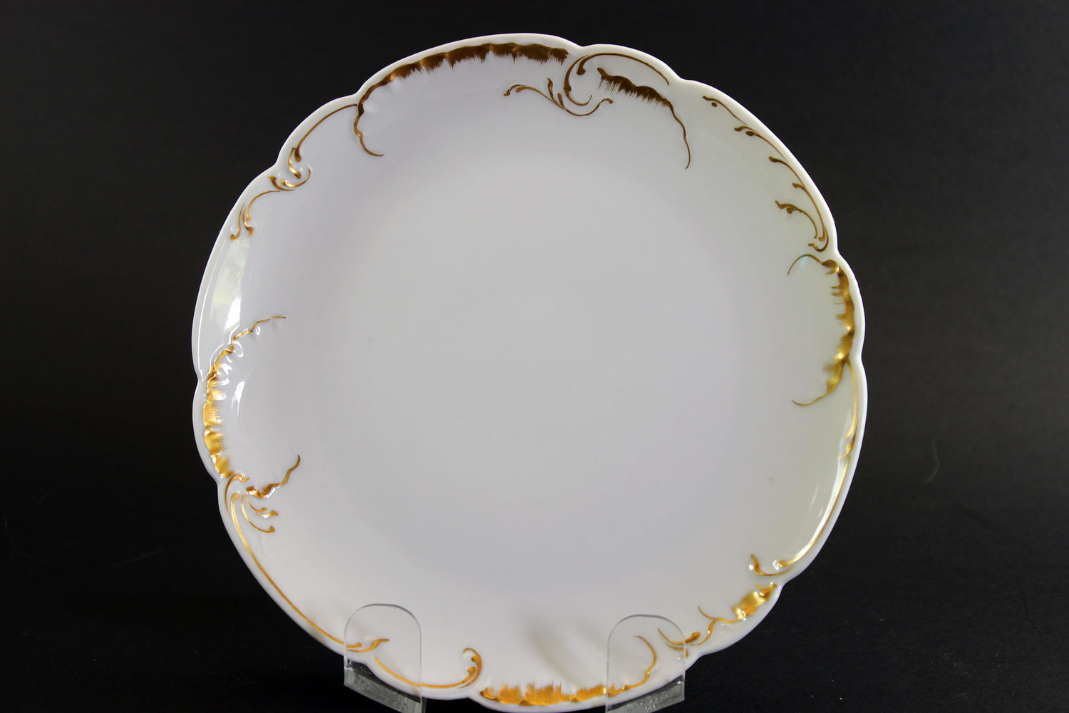 Haviland Limoges Antique White and Gold China, Schleiger No. 422