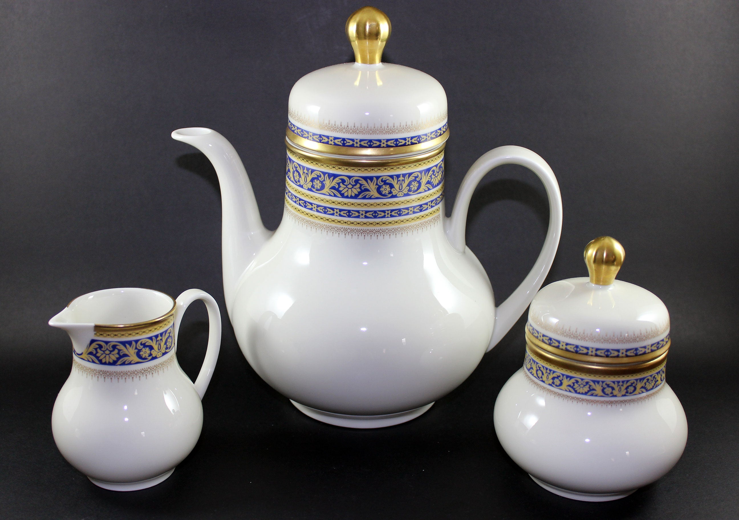 Vohenstrauss, Johann Seltmann Porcelain Coffee Set