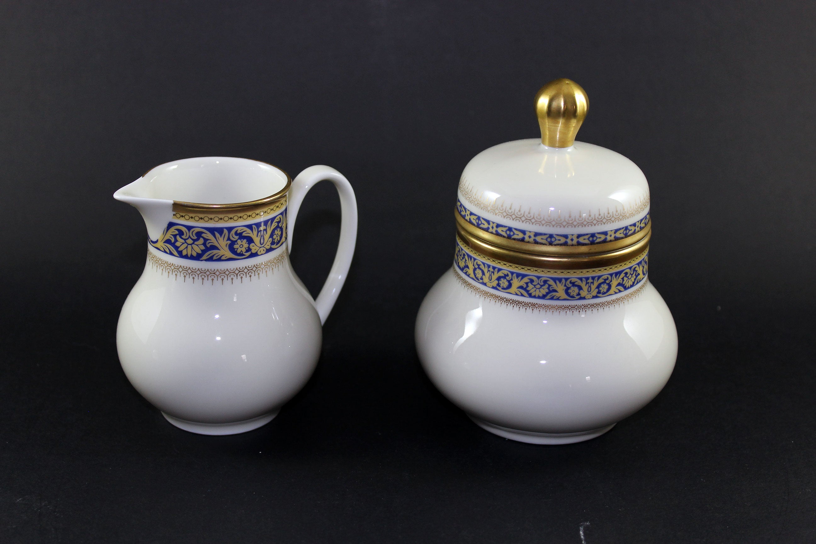 Vohenstrauss, Johann Seltmann Porcelain Coffee Set